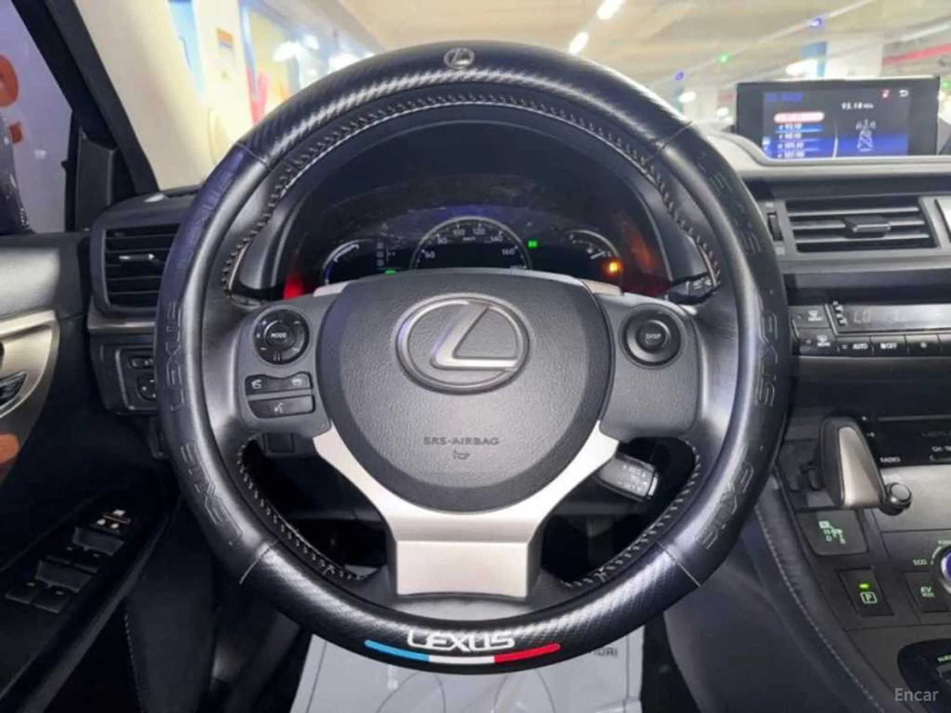 Lexus CT200h превью 8