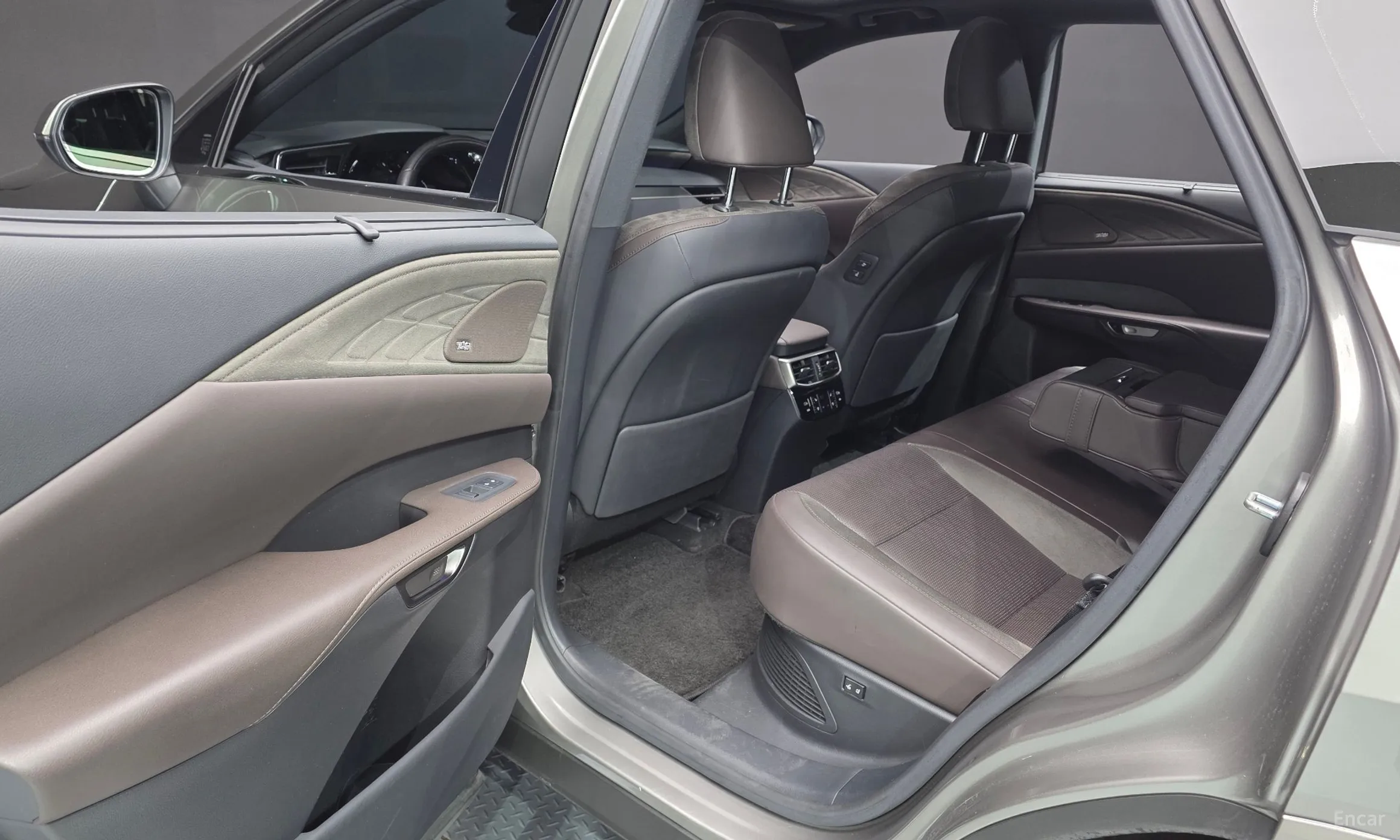 Lexus RX350h 5th Generation превью 12