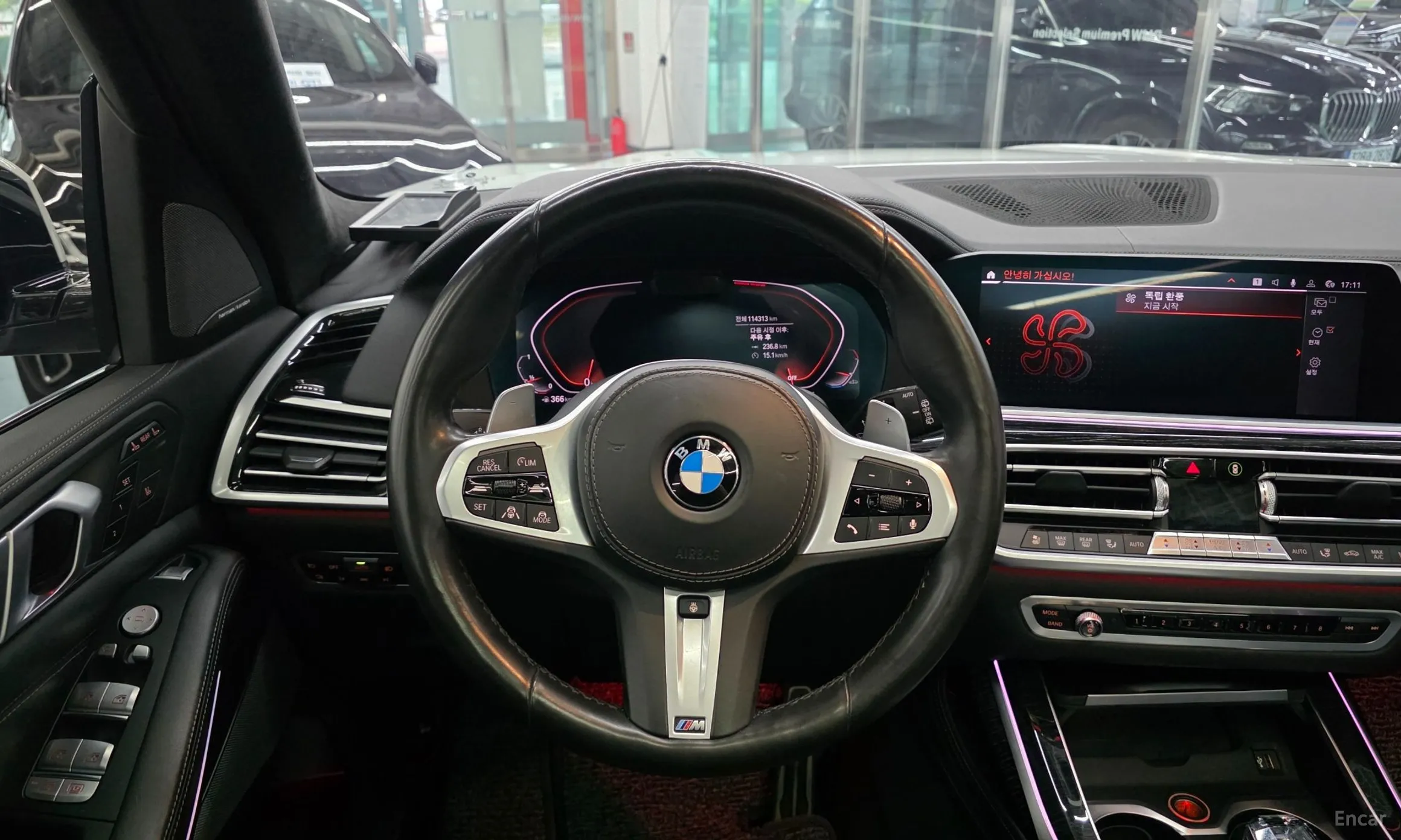 BMW X7 (G07) превью 11
