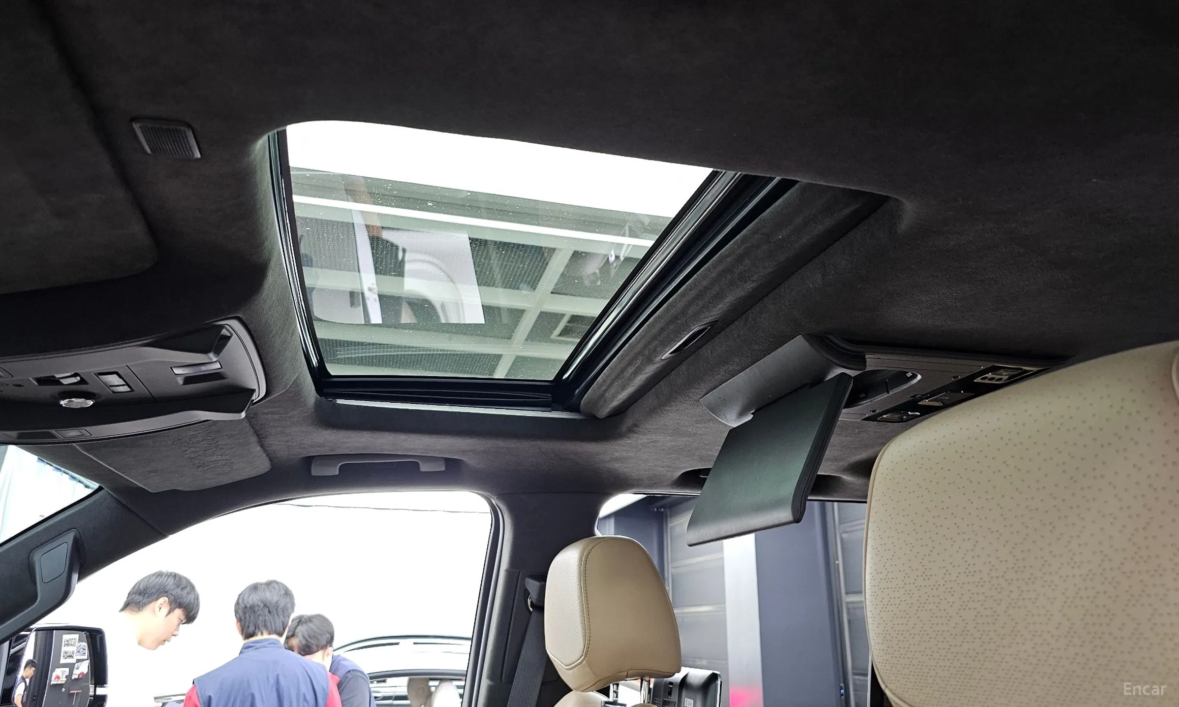 Cadillac Escalade превью 19