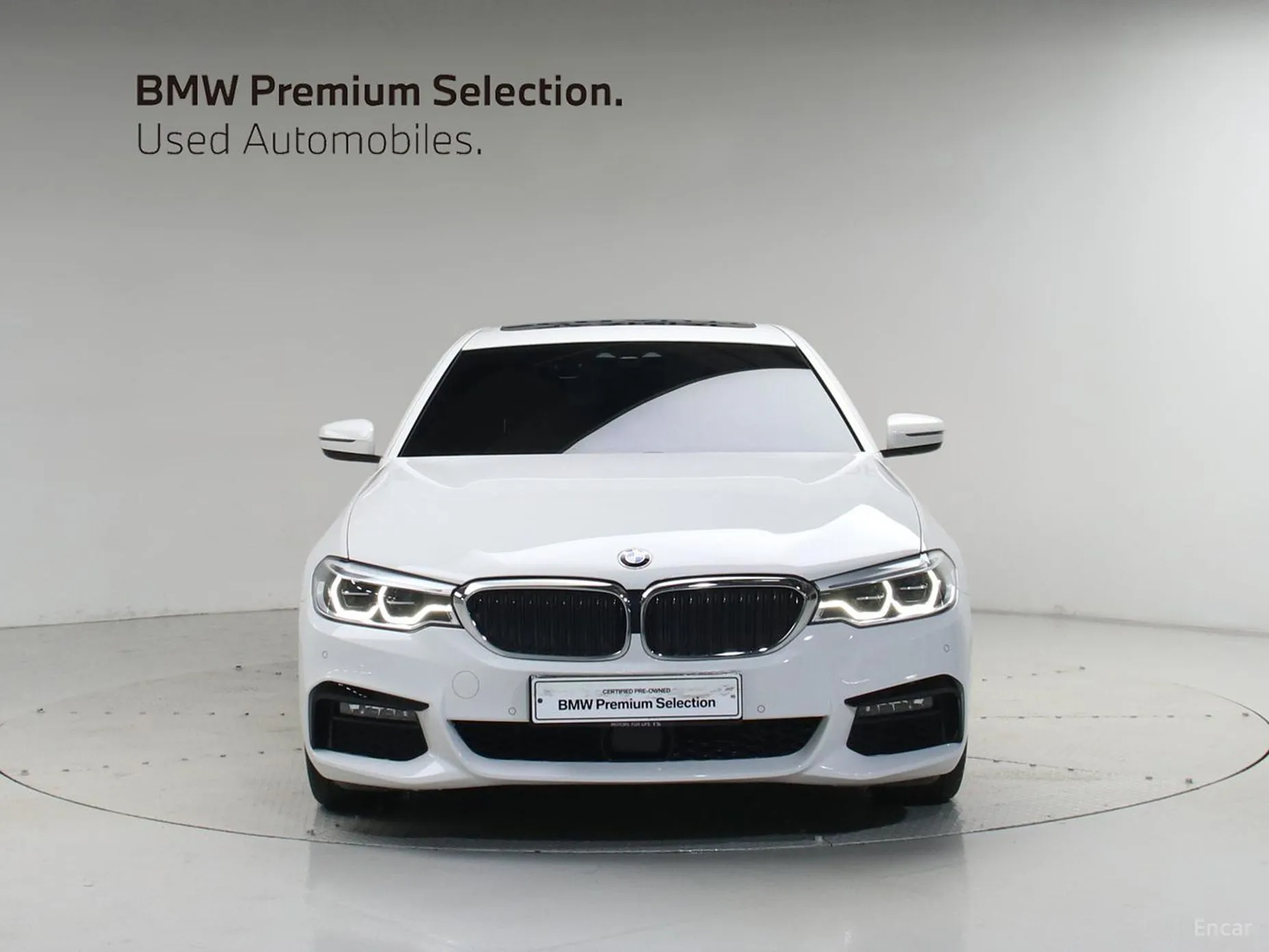BMW 5 Series (G30) превью 3