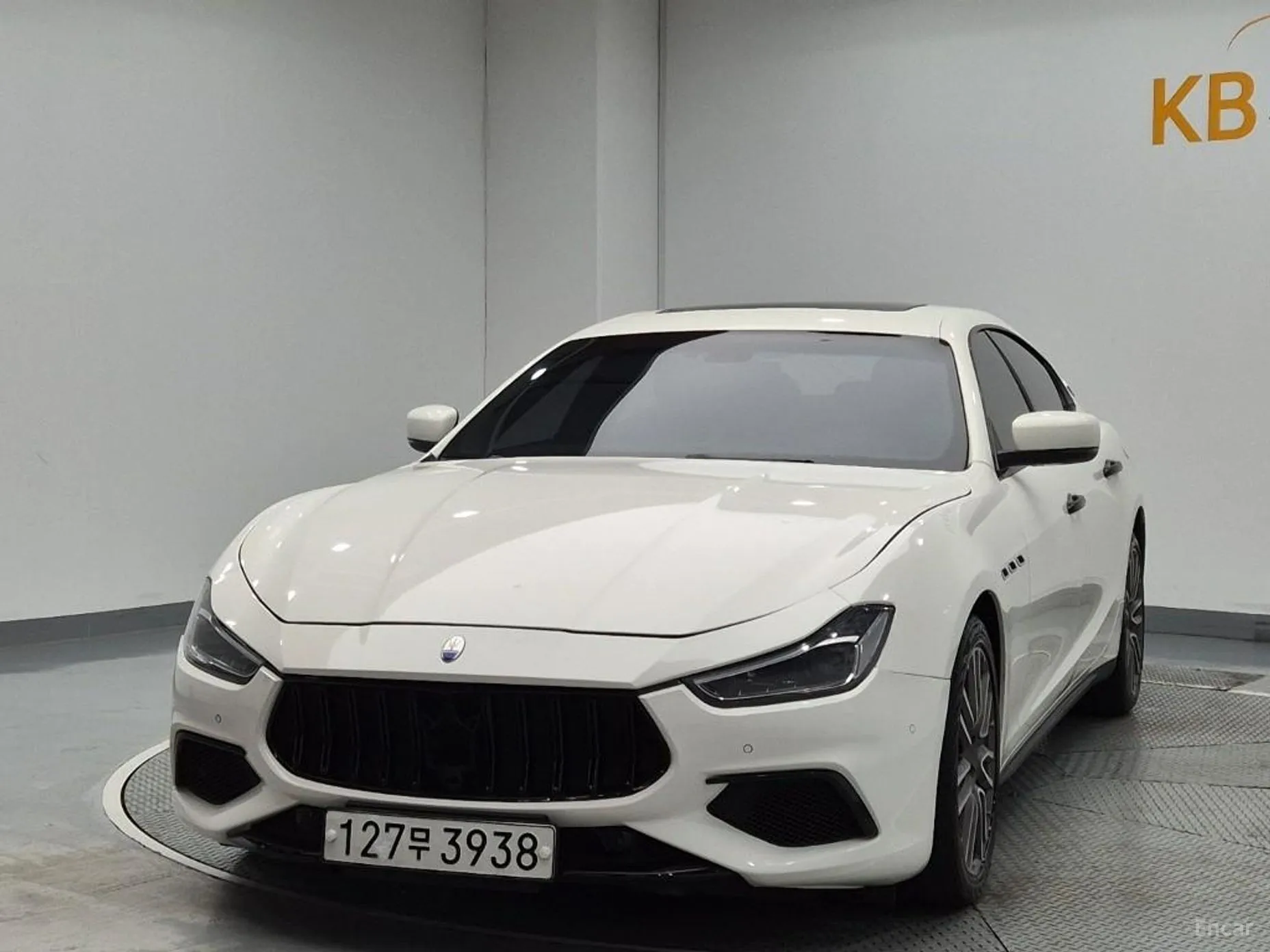 Maserati Ghibli