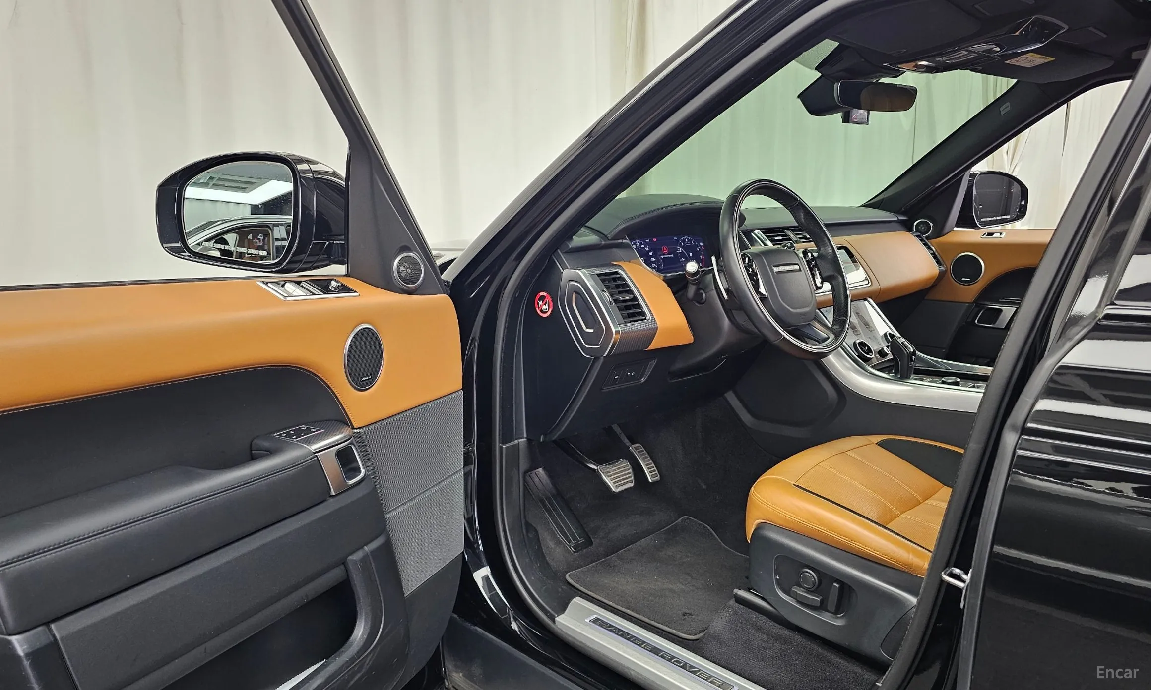 Land Rover Range Rover Sport 2nd Generation превью 10