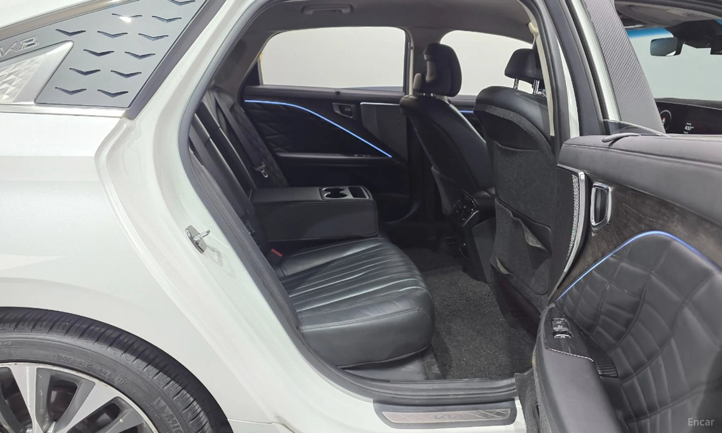 Kia K8 превью 12