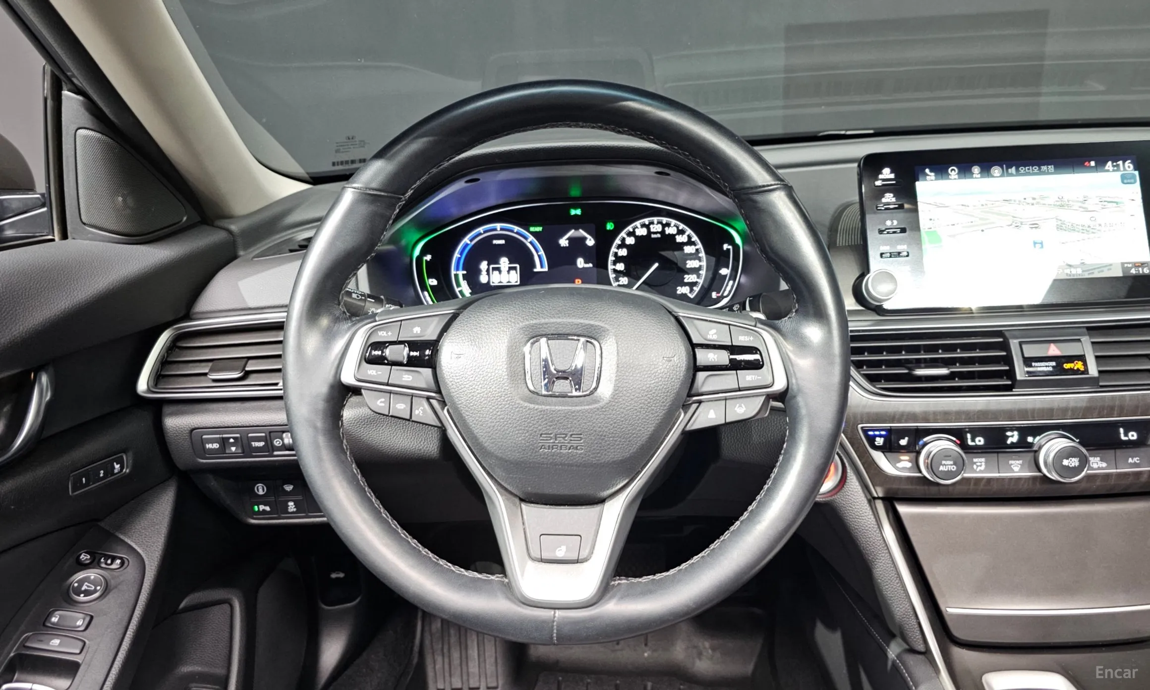 Honda Accord 10th Generation превью 13