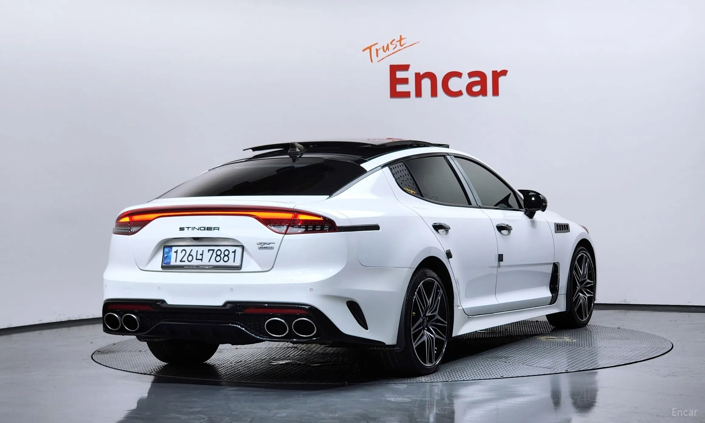 Kia Stinger Master