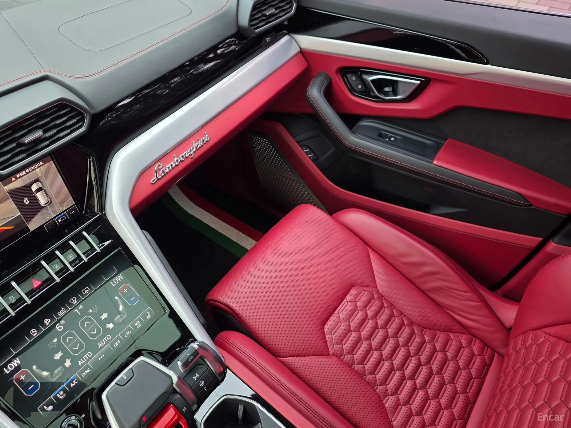 Lamborghini Urus превью 13