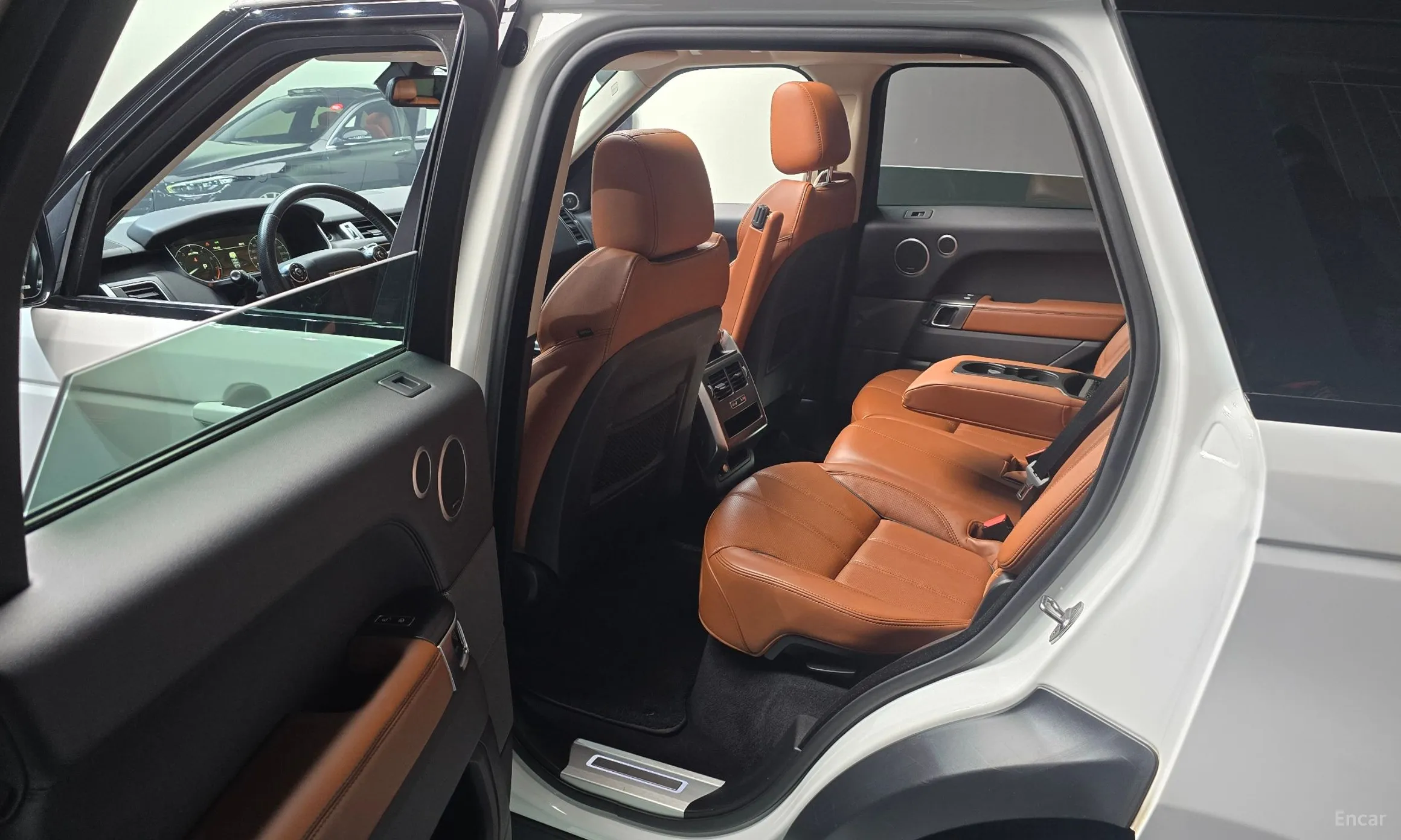 Land Rover Range Rover Sport 2nd Generation превью 11