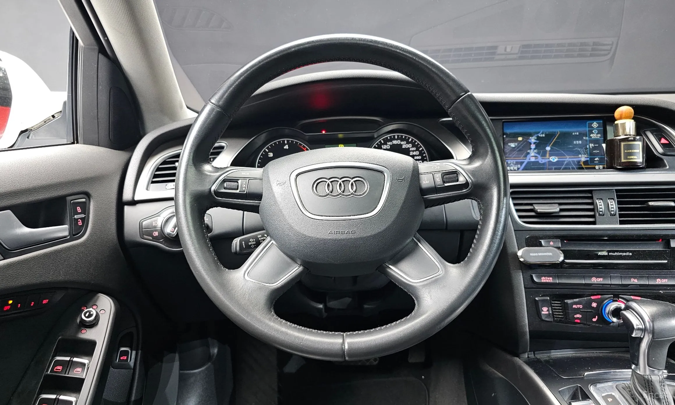 Audi New A4 превью 12