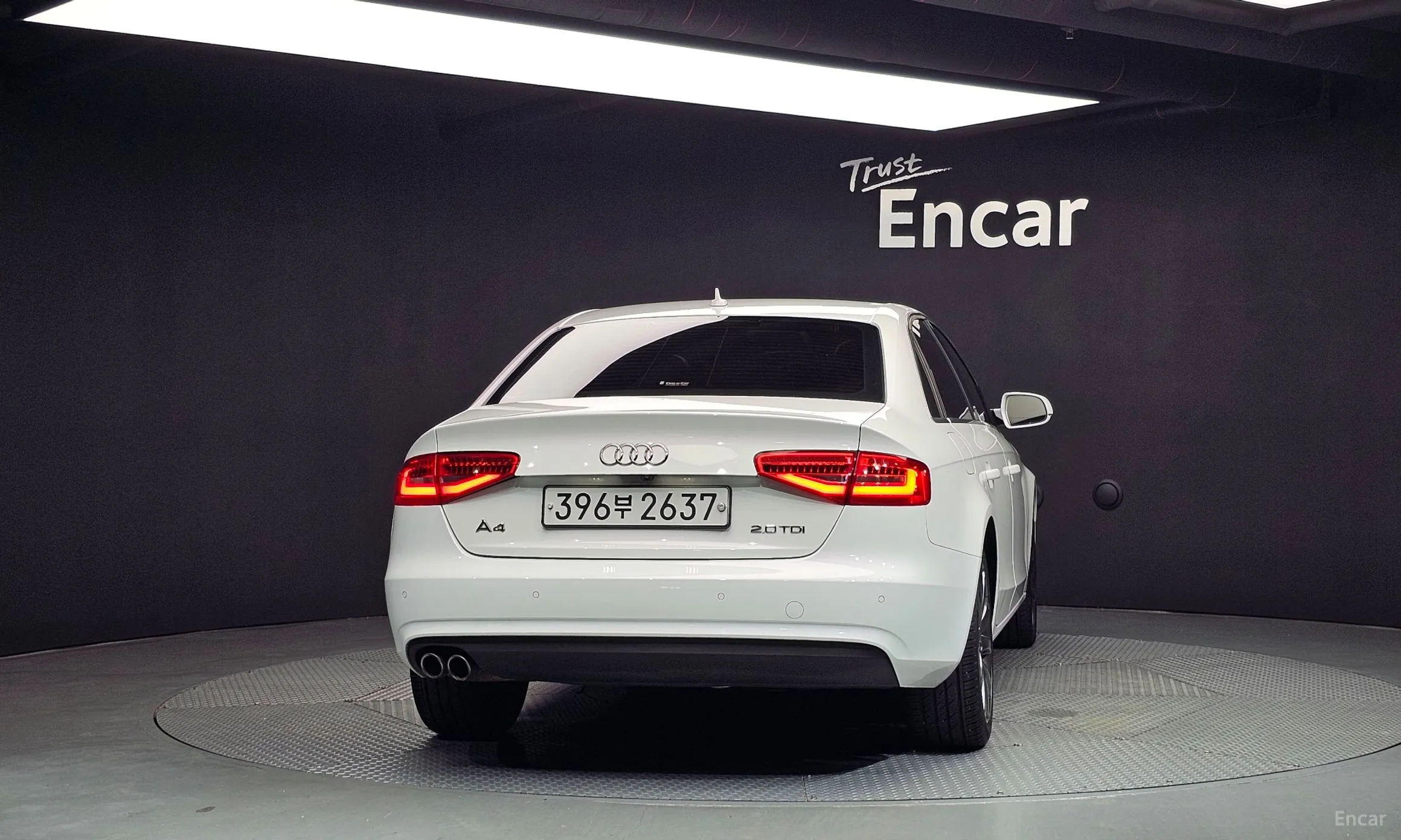 Audi New A4 превью 4