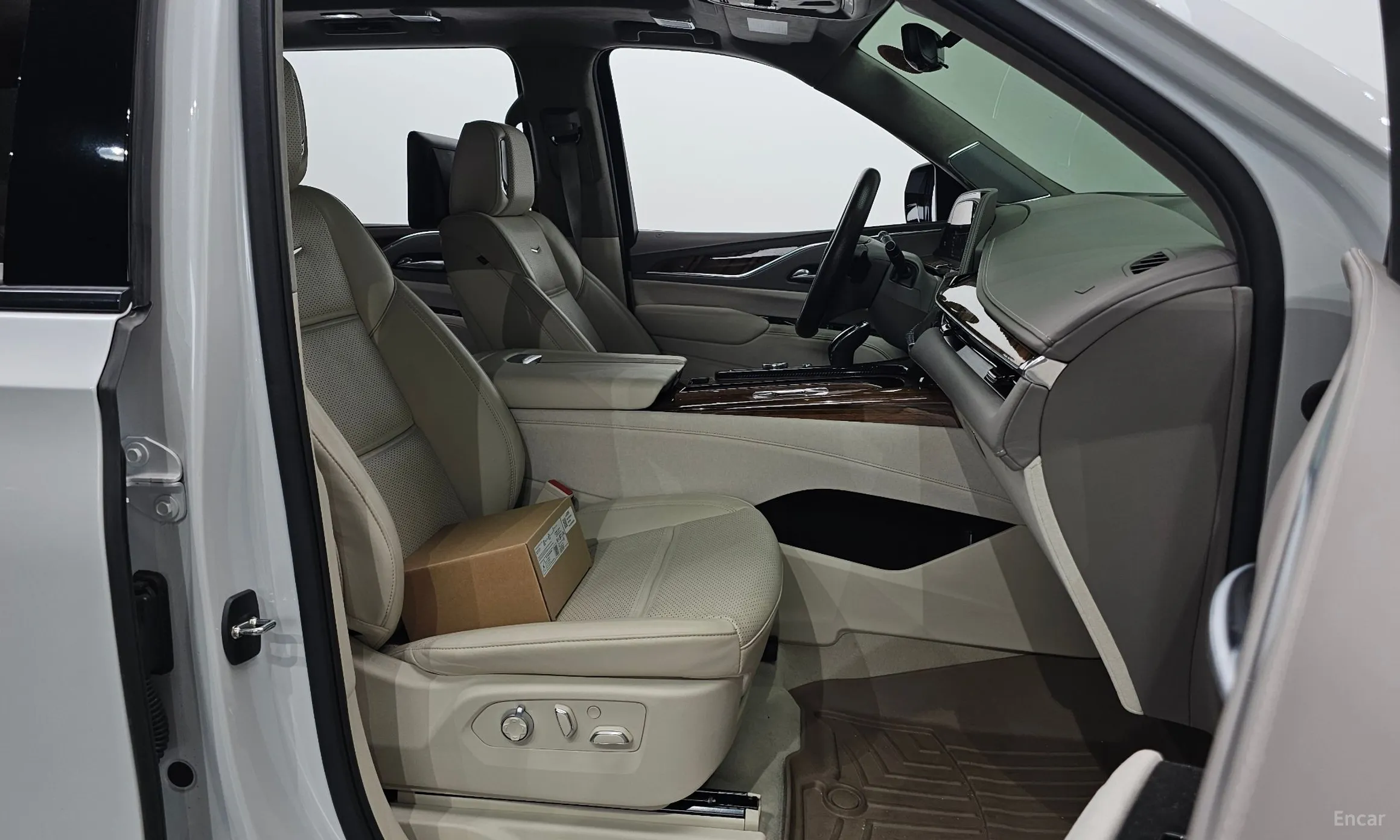Cadillac Escalade 5th Generation превью 10