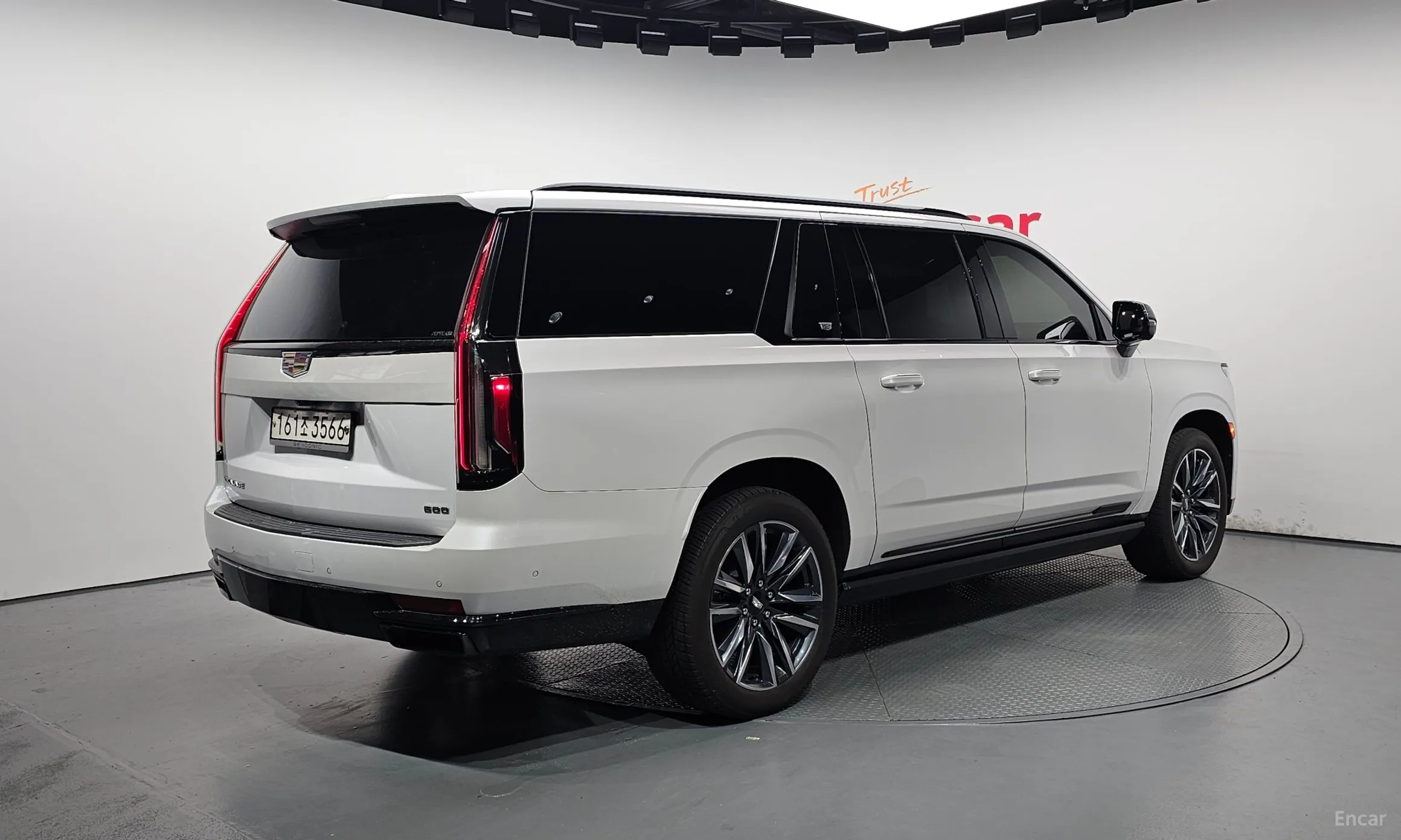 Cadillac Escalade 5th Generation