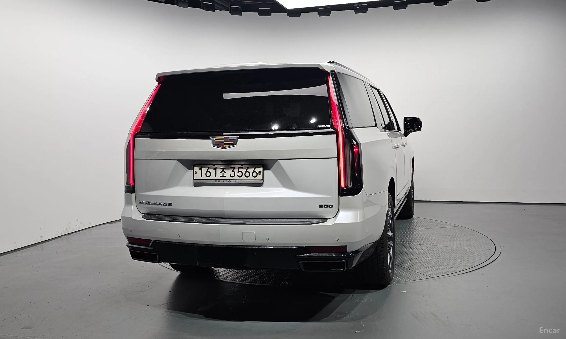 Cadillac Escalade 5th Generation превью 4
