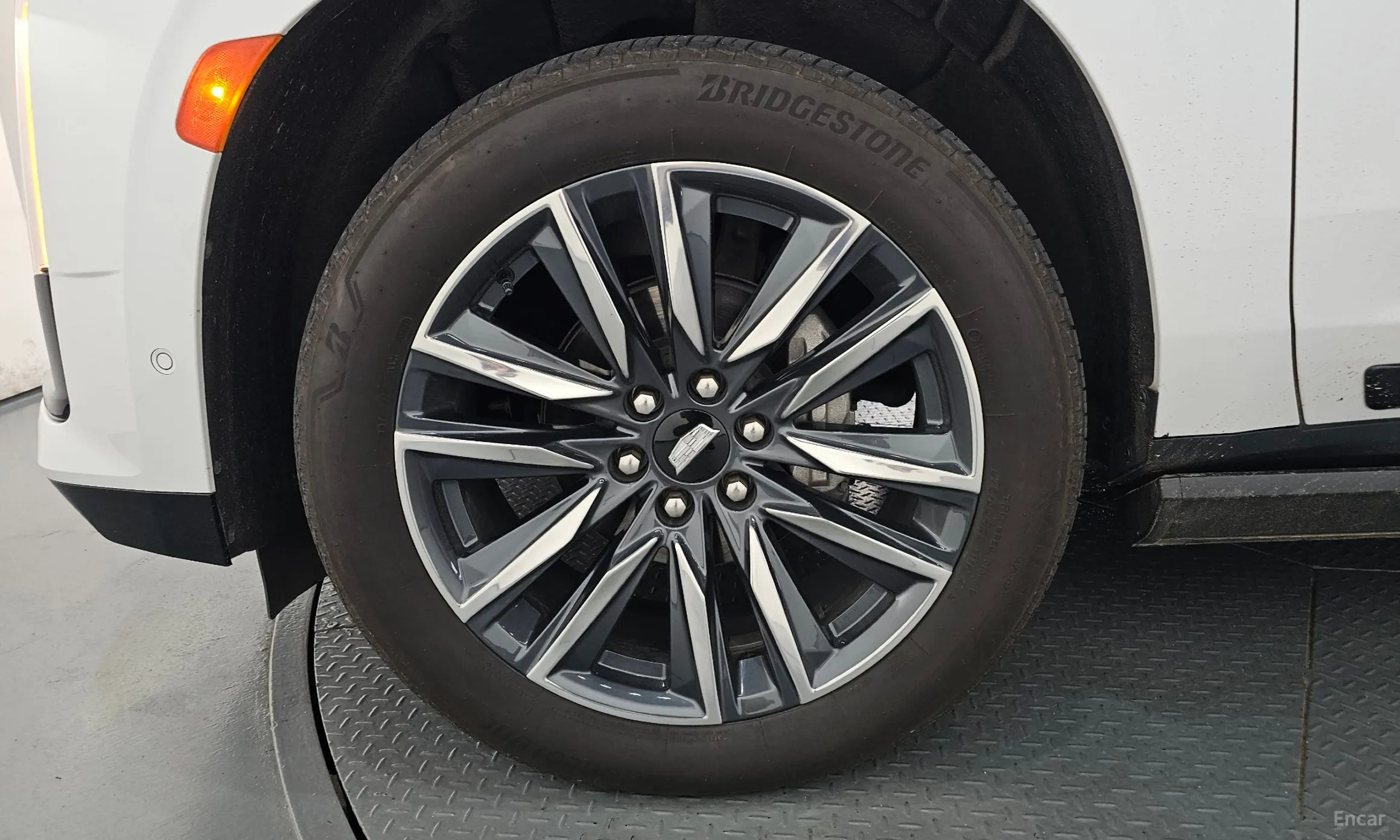 Cadillac Escalade 5th Generation превью 5