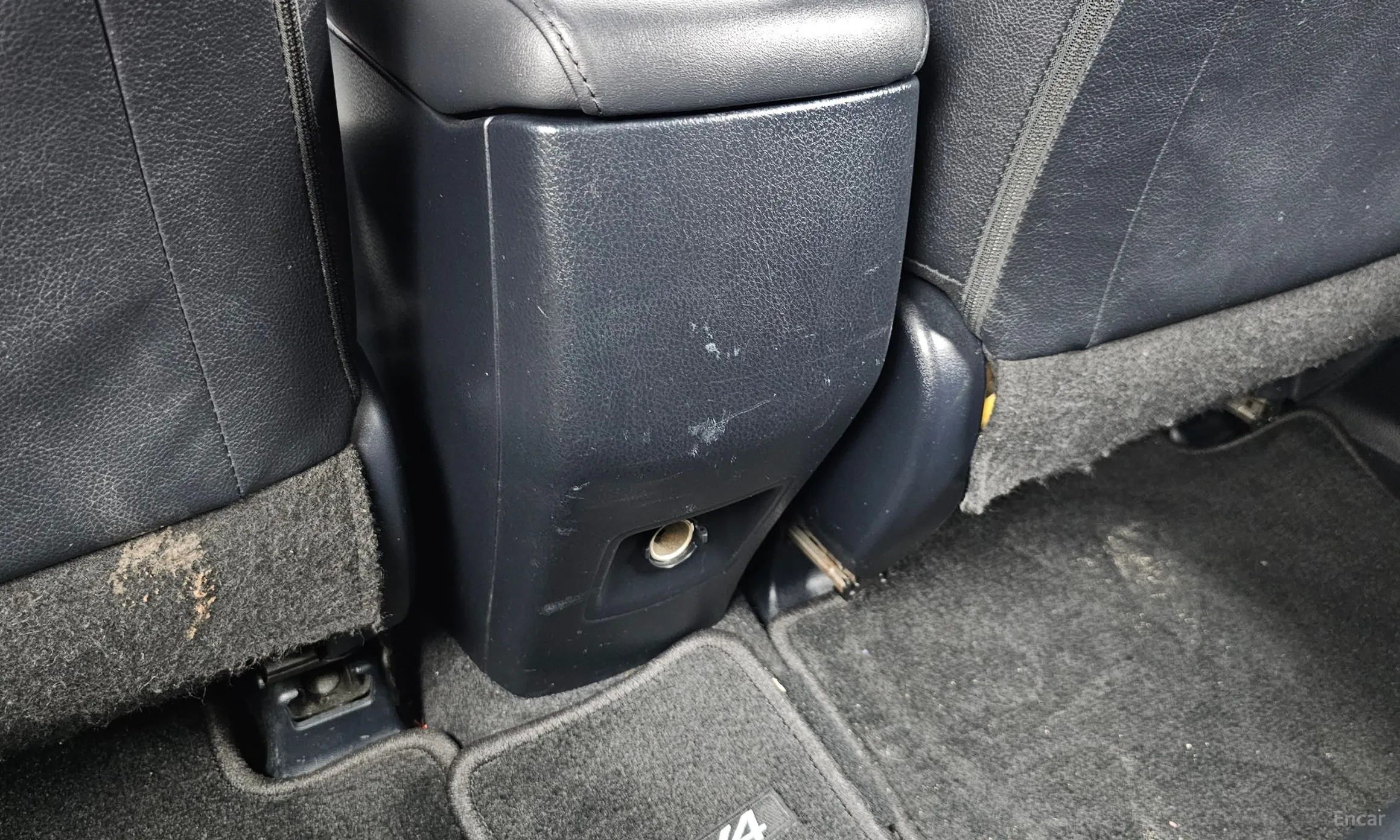 Toyota RAV4 превью 19