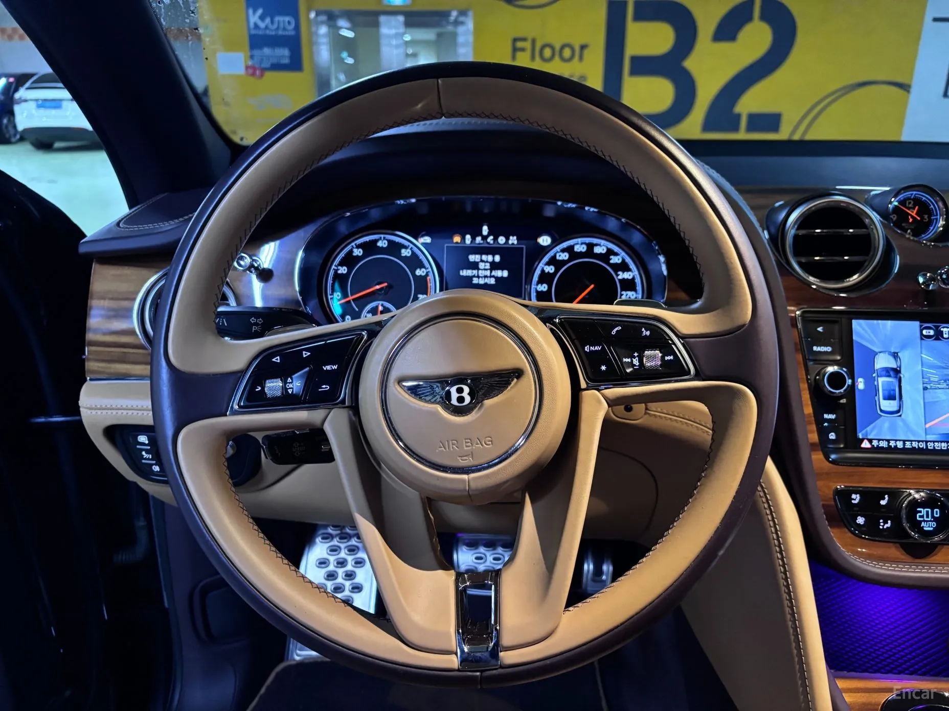 Bentley Bentayga превью 6