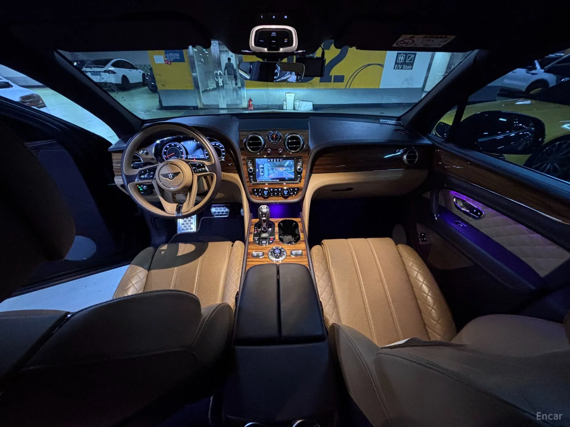 Bentley Bentayga превью 7