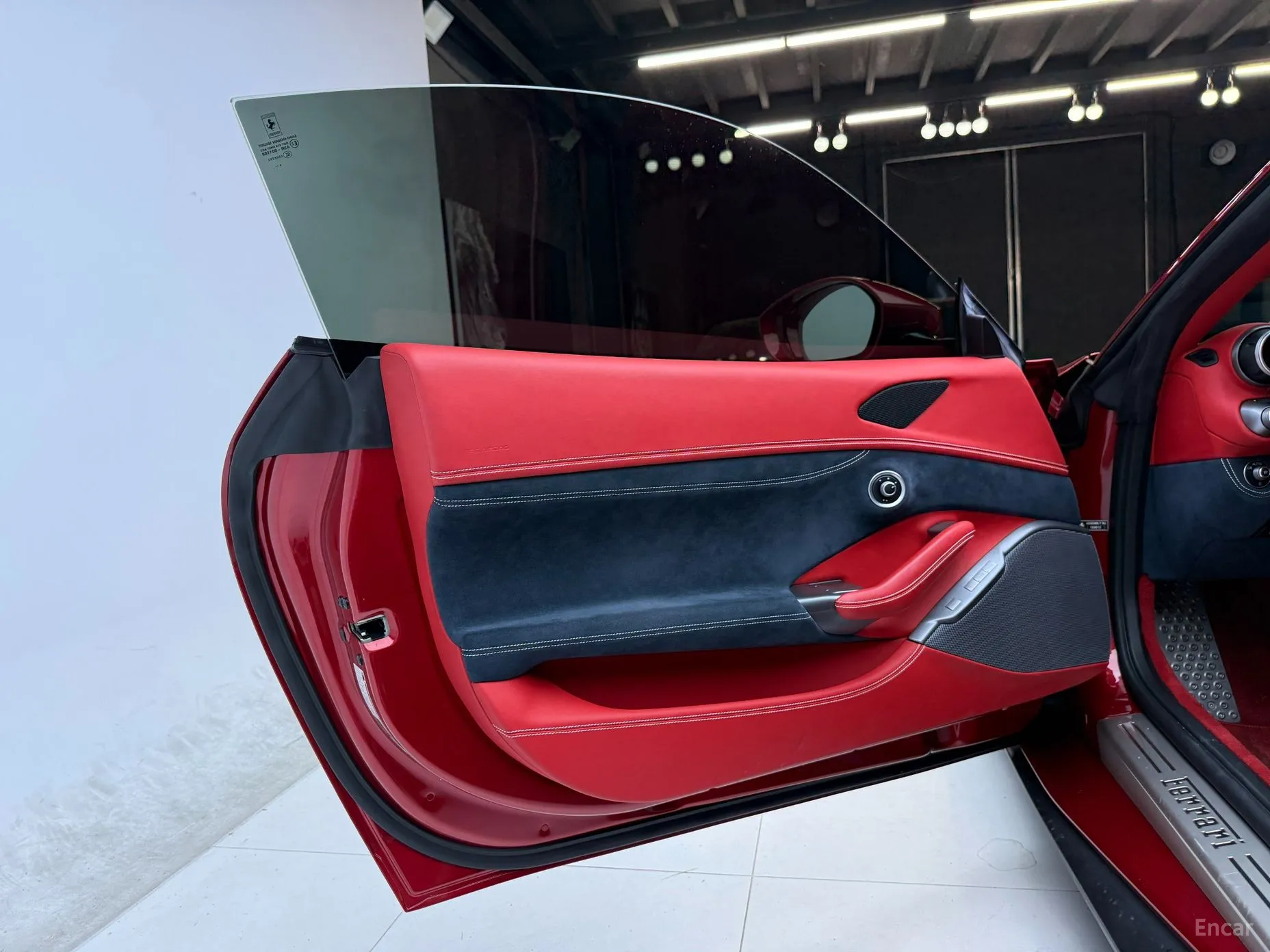 Ferrari Portofino превью 10