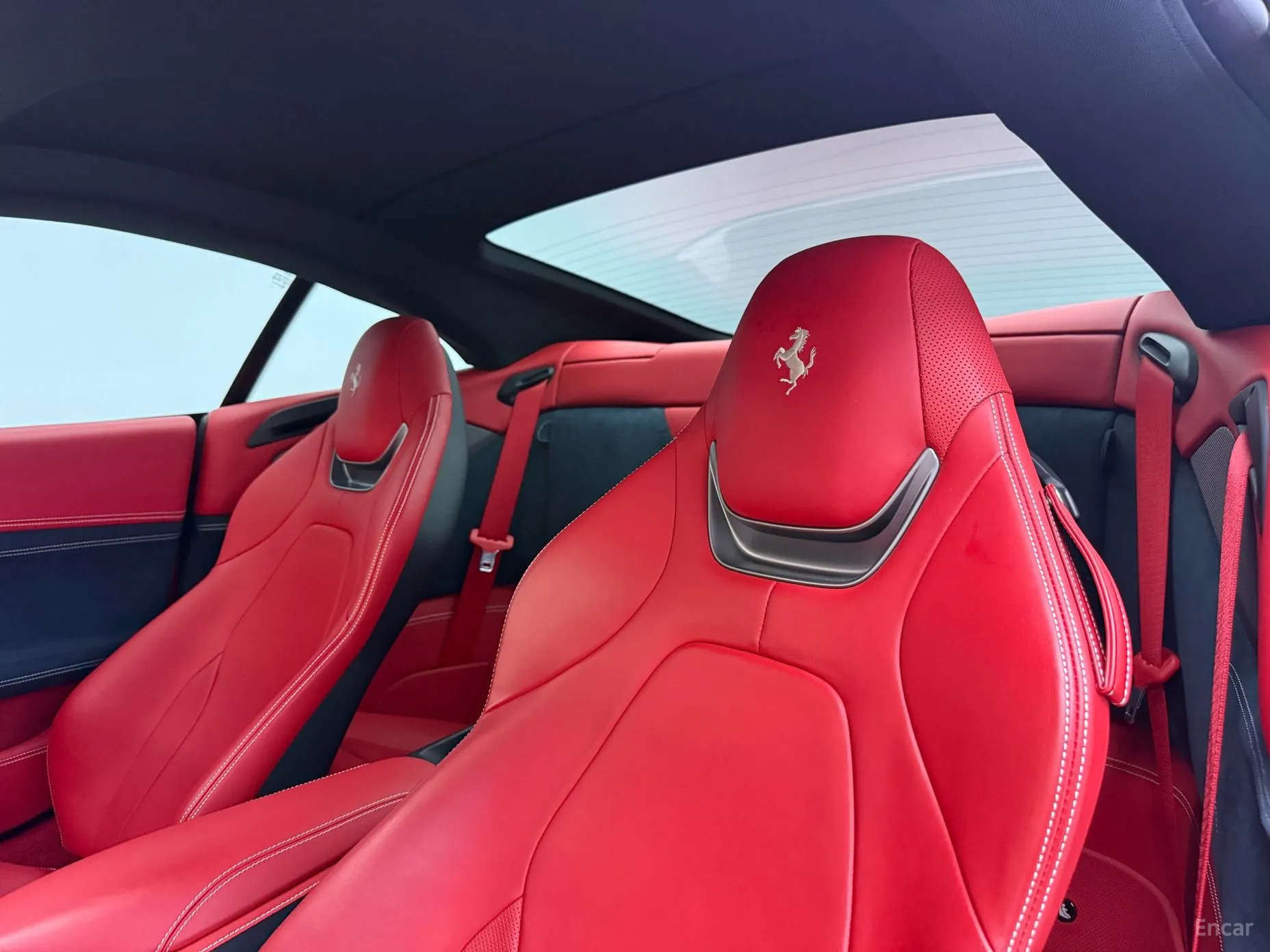 Ferrari Portofino превью 13