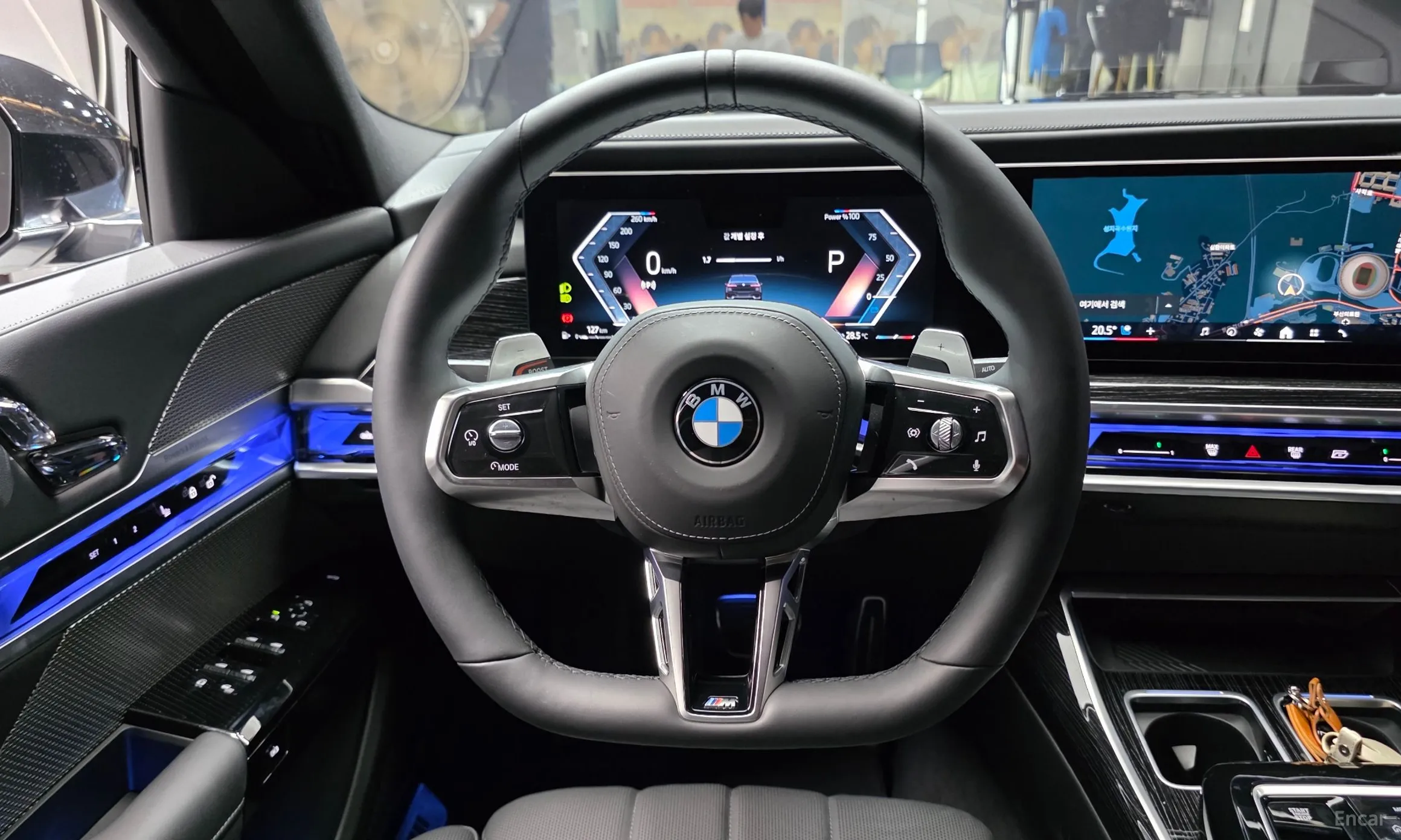 BMW 7 Series (G70) превью 13