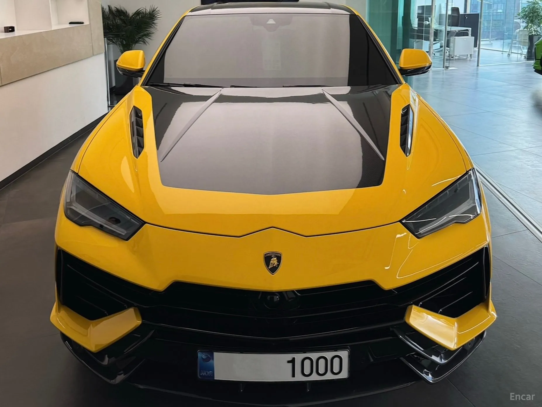 Lamborghini Urus превью 3