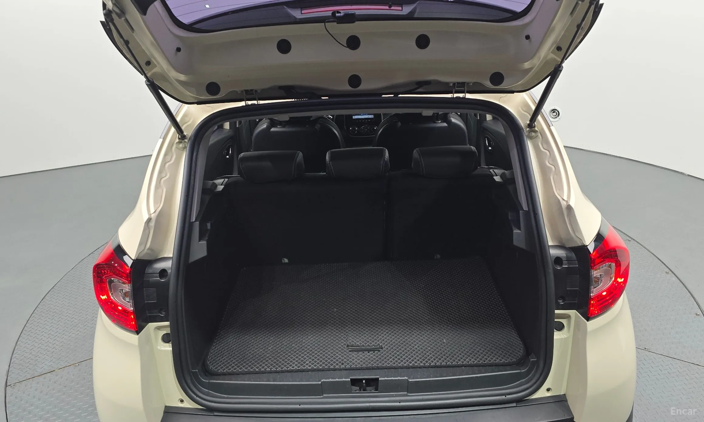 Renault Korea (Samsung) QM3 превью 20
