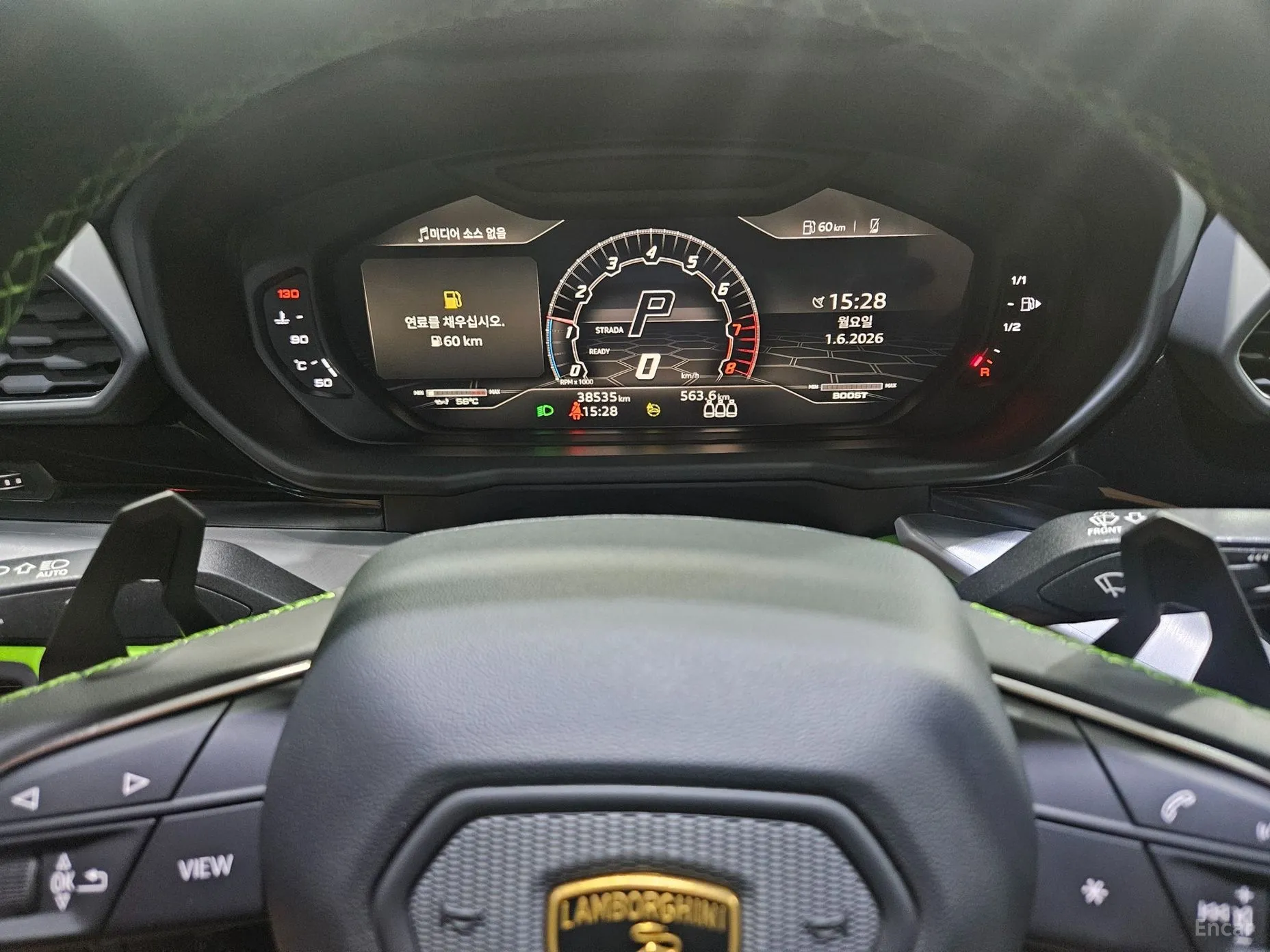 Lamborghini Urus превью 16