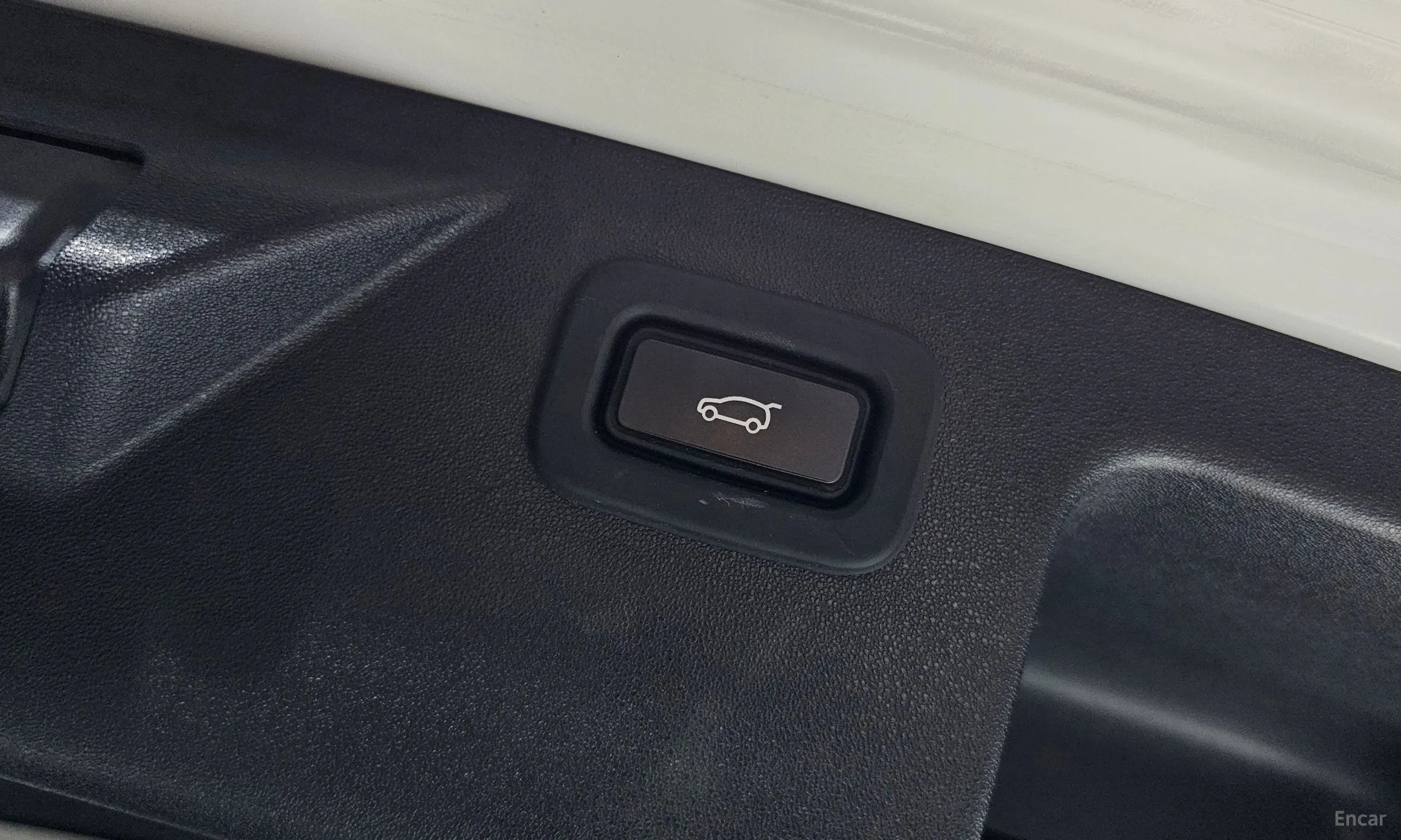 Land Rover Discovery Sports превью 17