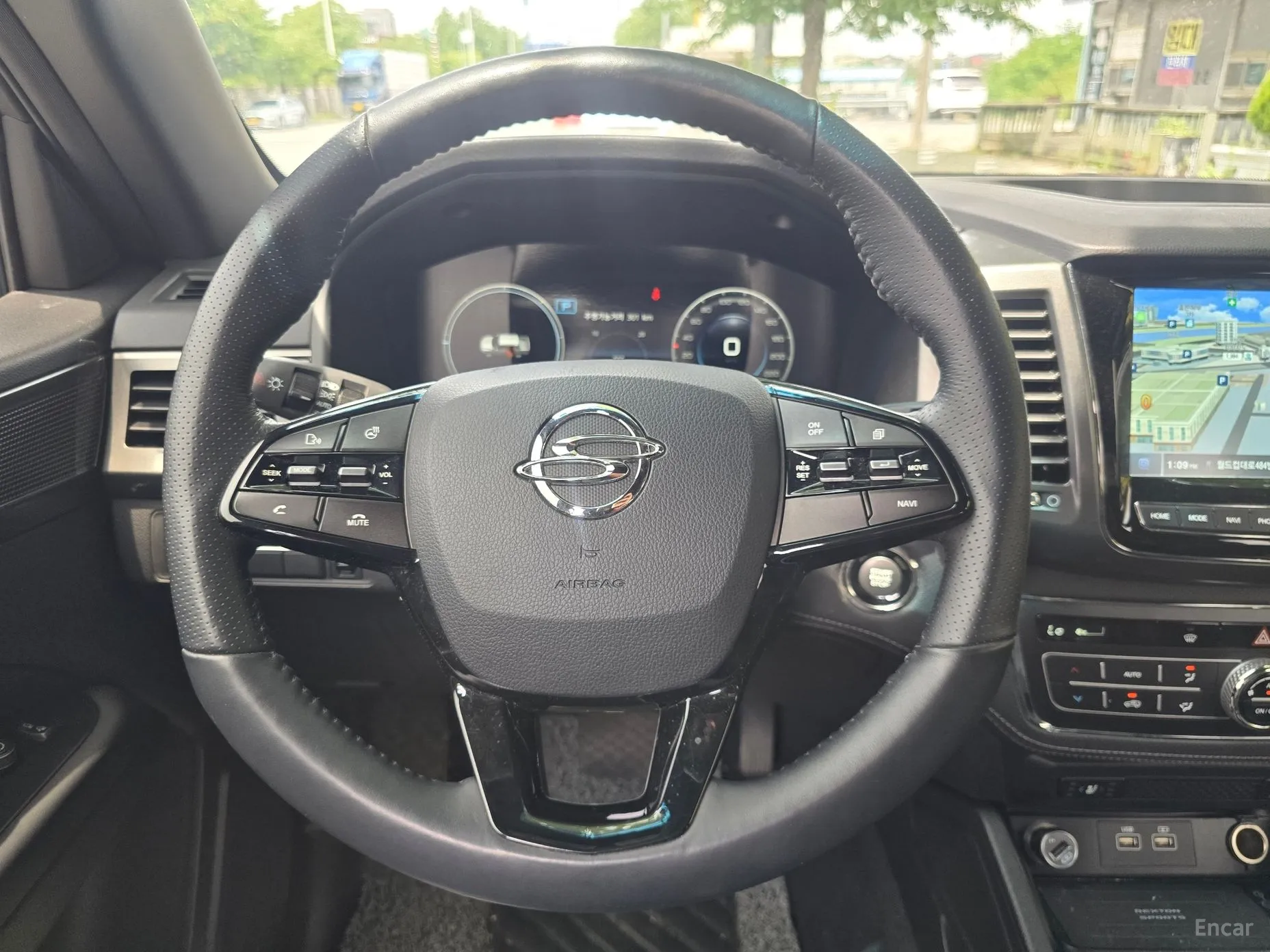 KG Mobility (SsangYong) Rexton Sports Khan превью 12