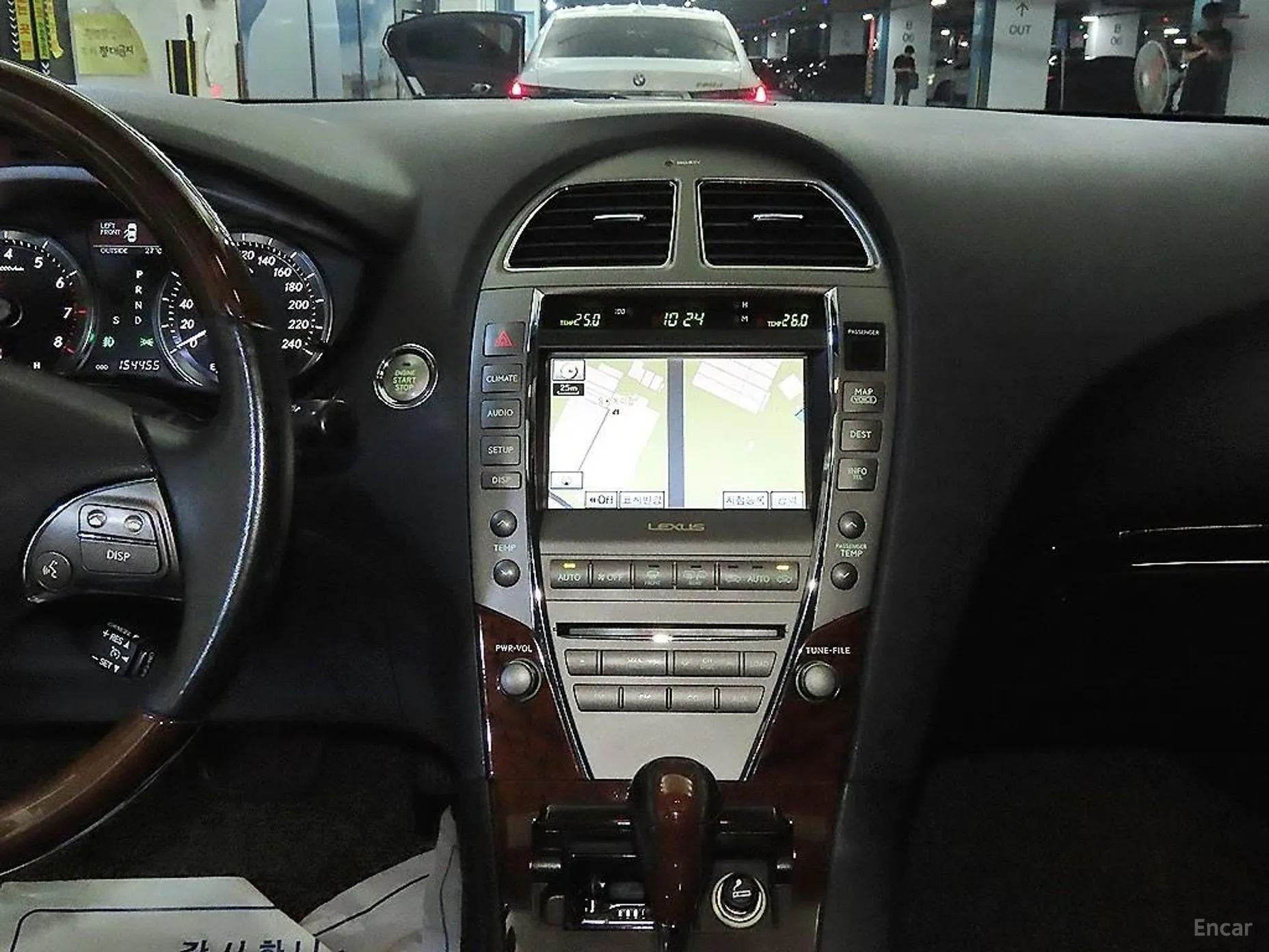 Lexus ES350 превью 11