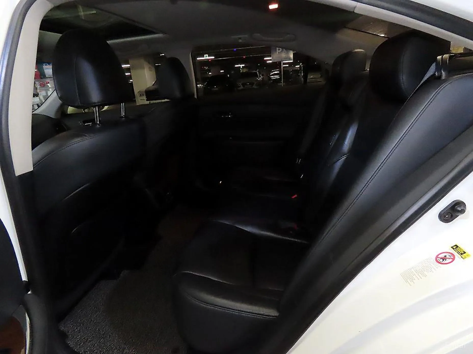 Lexus ES350 превью 17