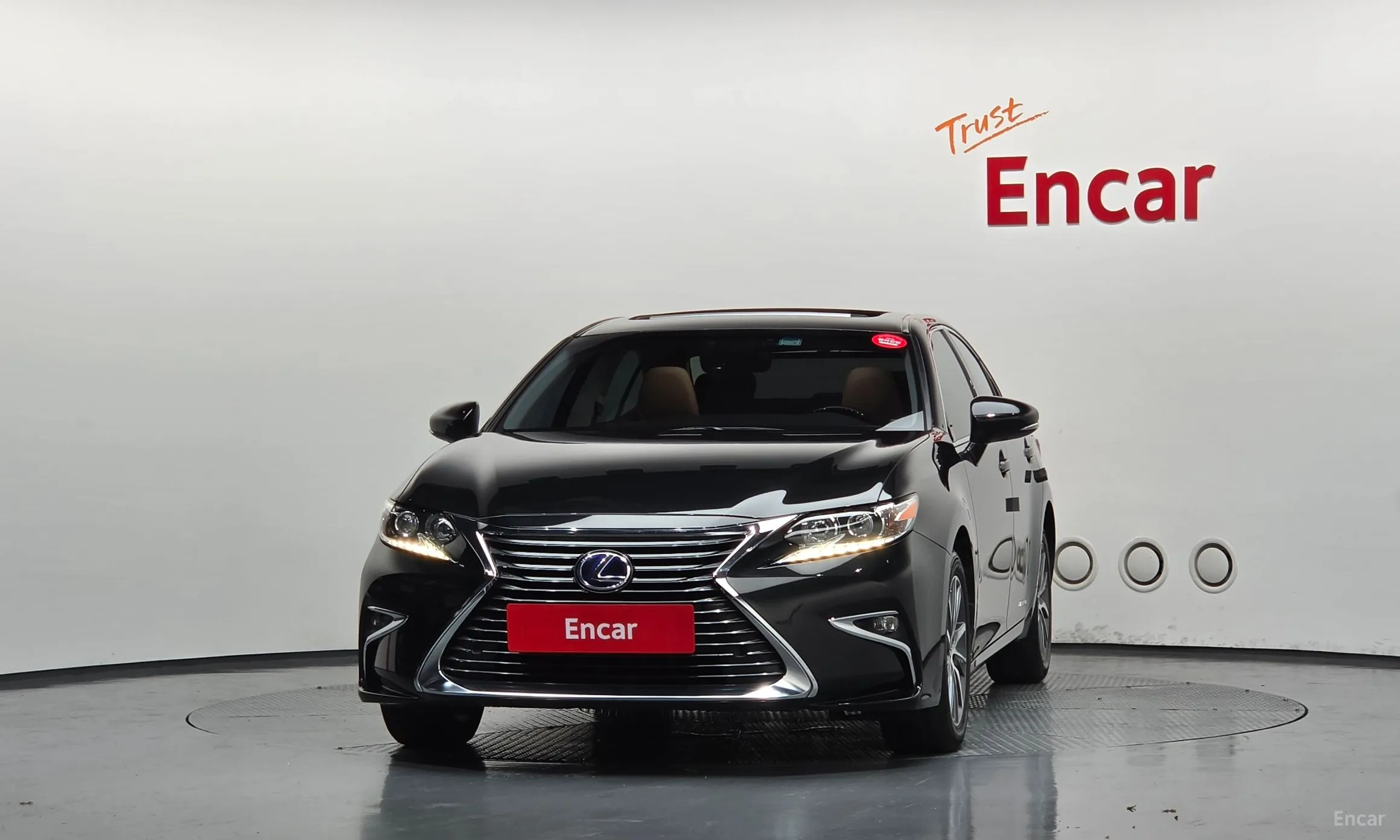 Lexus New ES300h превью 3