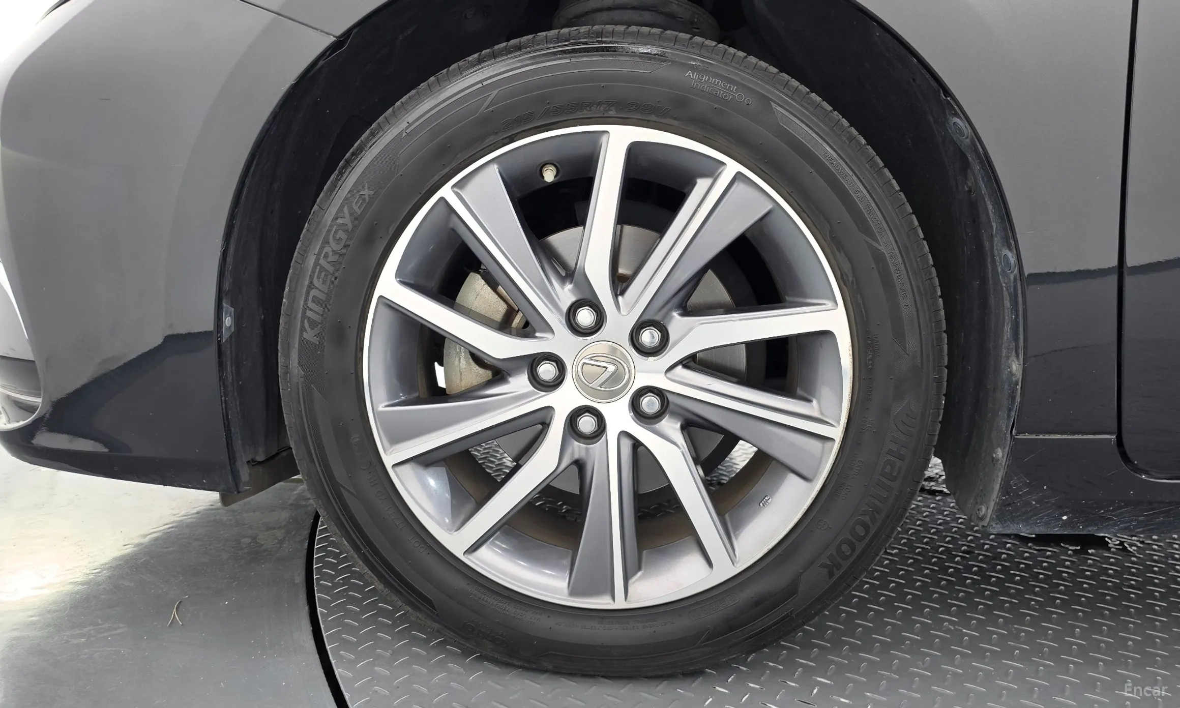 Lexus New ES300h превью 5