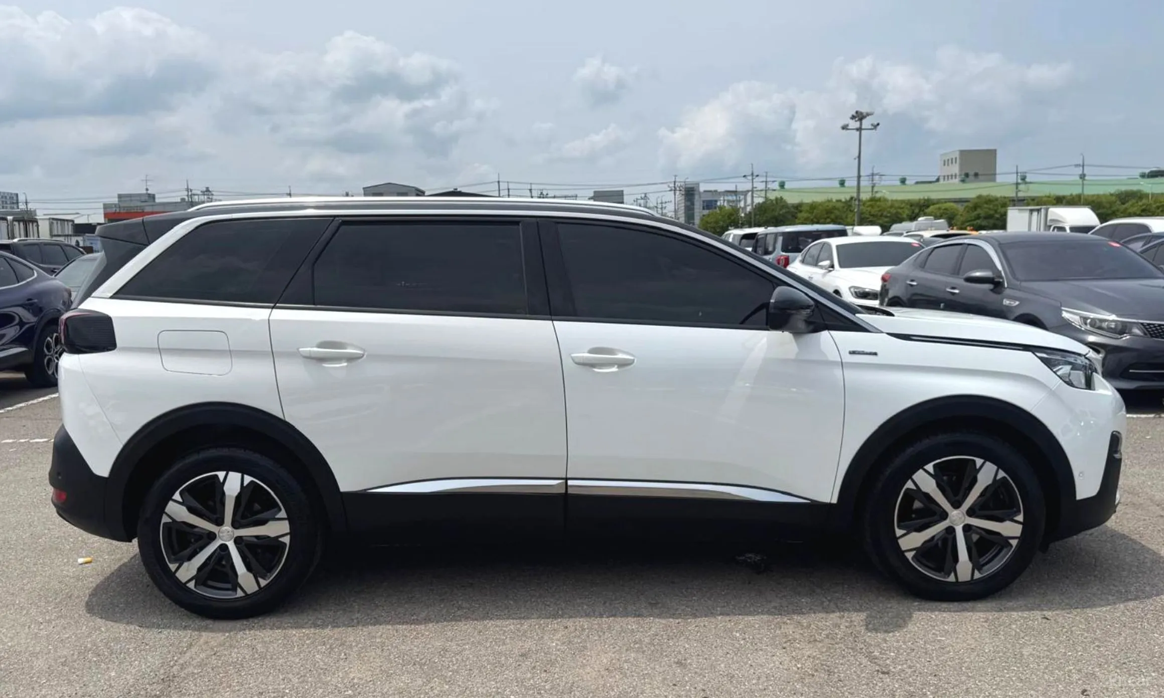 Peugeot 5008 2nd generation превью 11