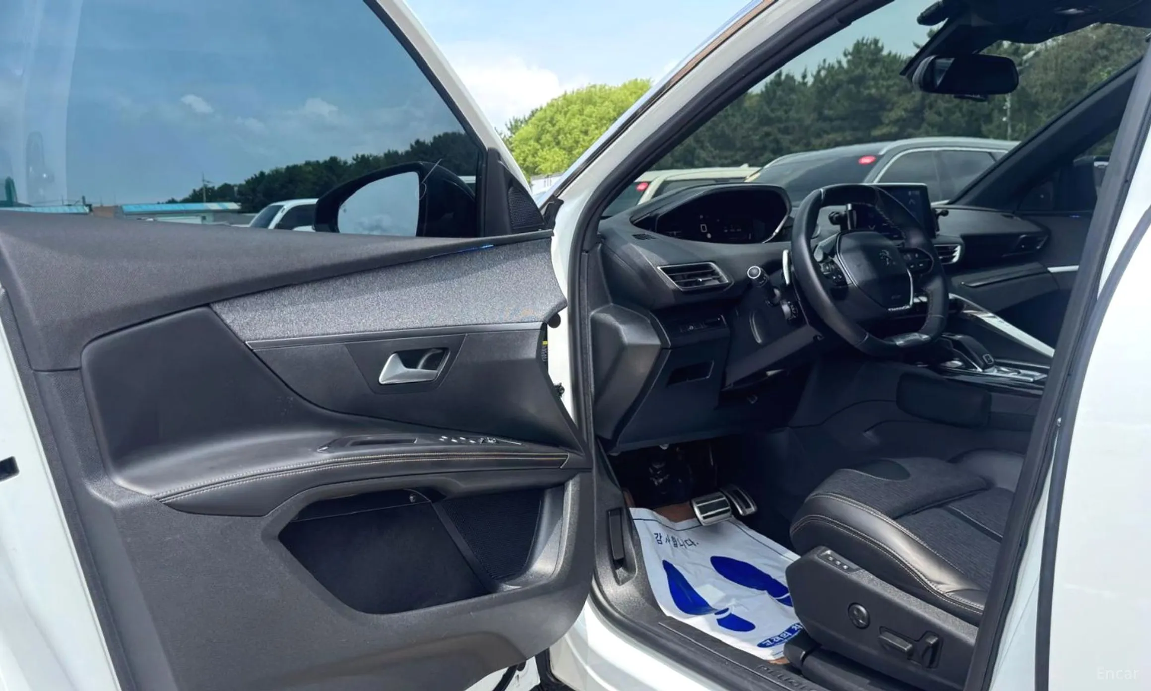 Peugeot 5008 2nd generation превью 13
