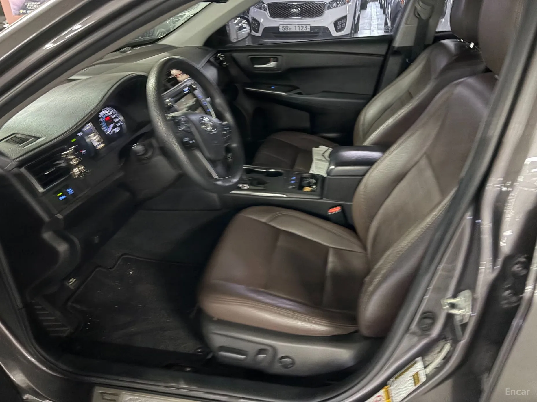 Toyota New Camry превью 5