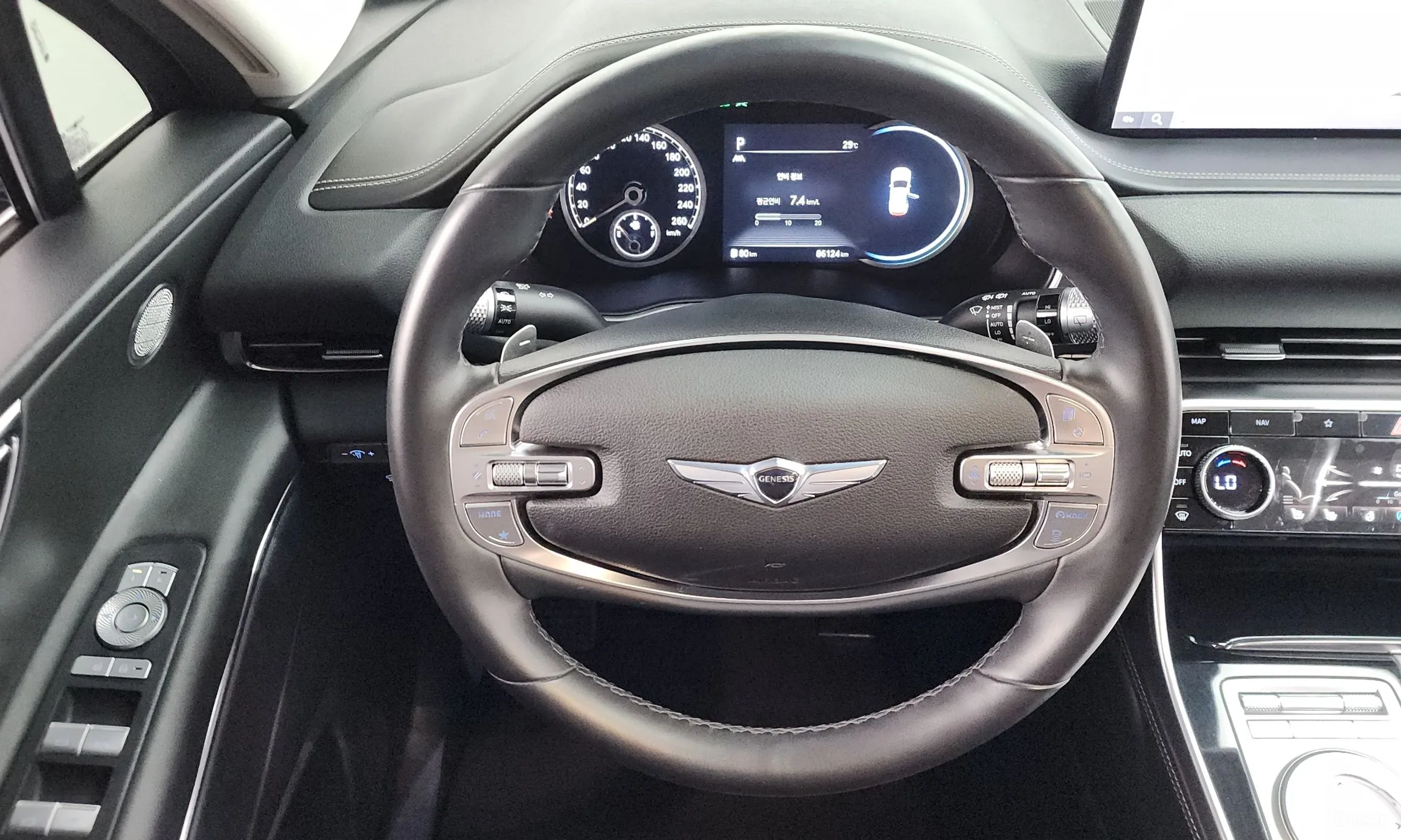 Genesis GV80 превью 13