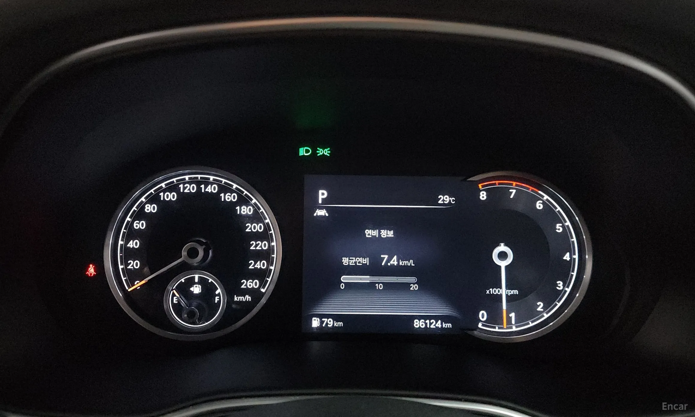Genesis GV80 превью 8