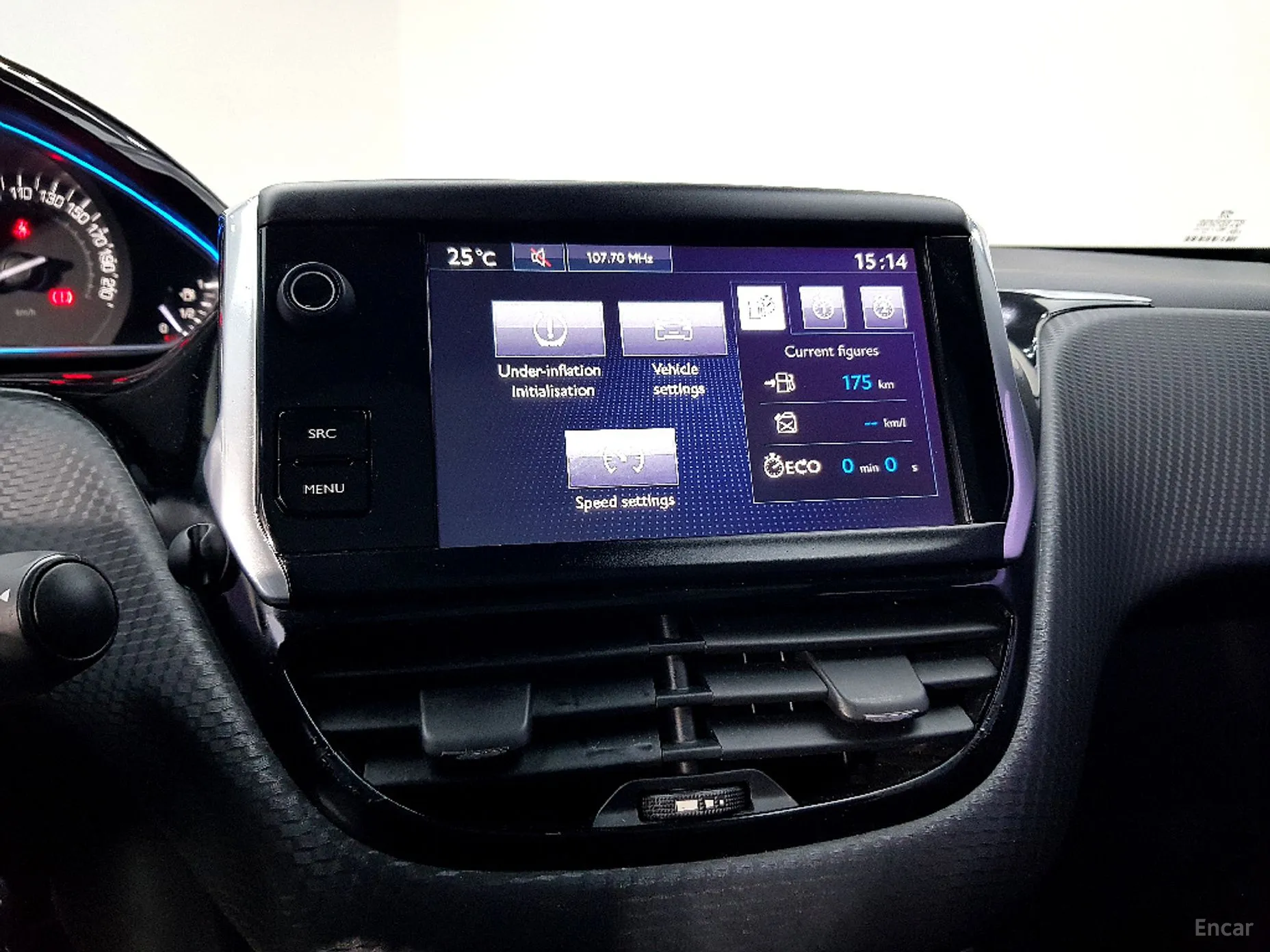 Peugeot 2008. превью 13