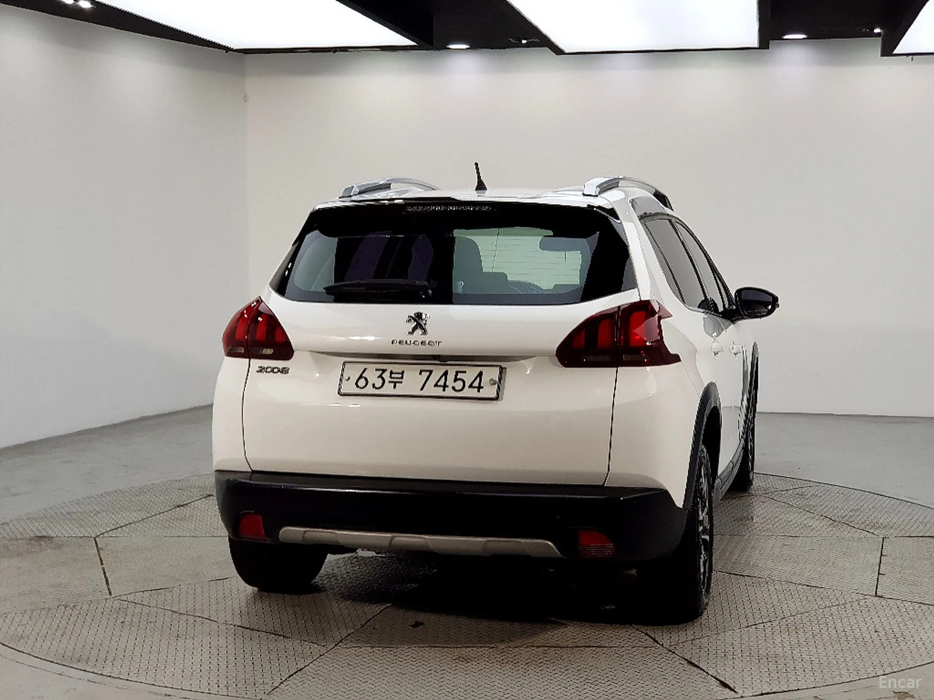 Peugeot 2008. превью 3