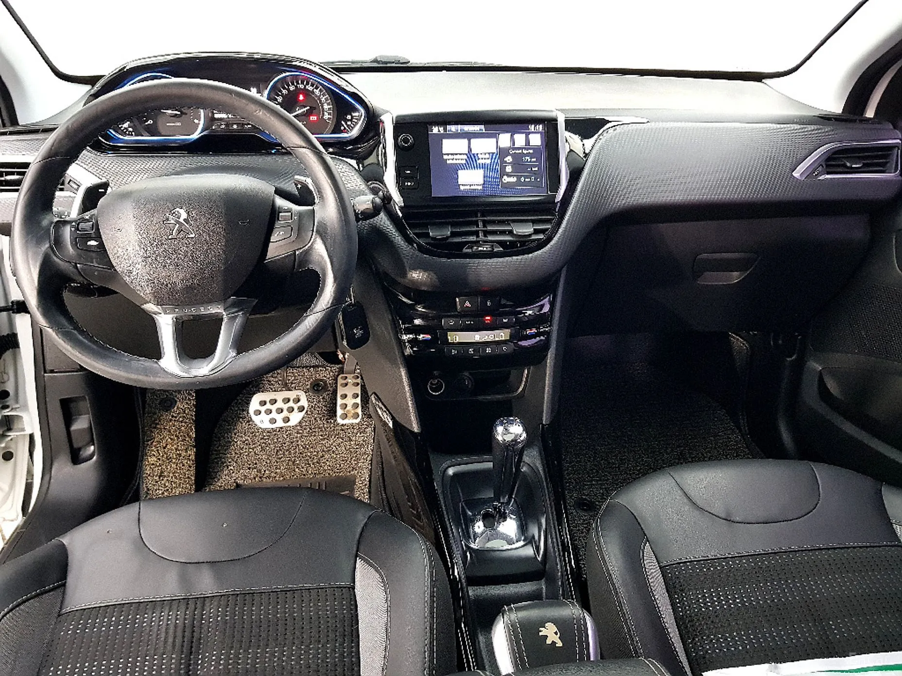 Peugeot 2008. превью 5