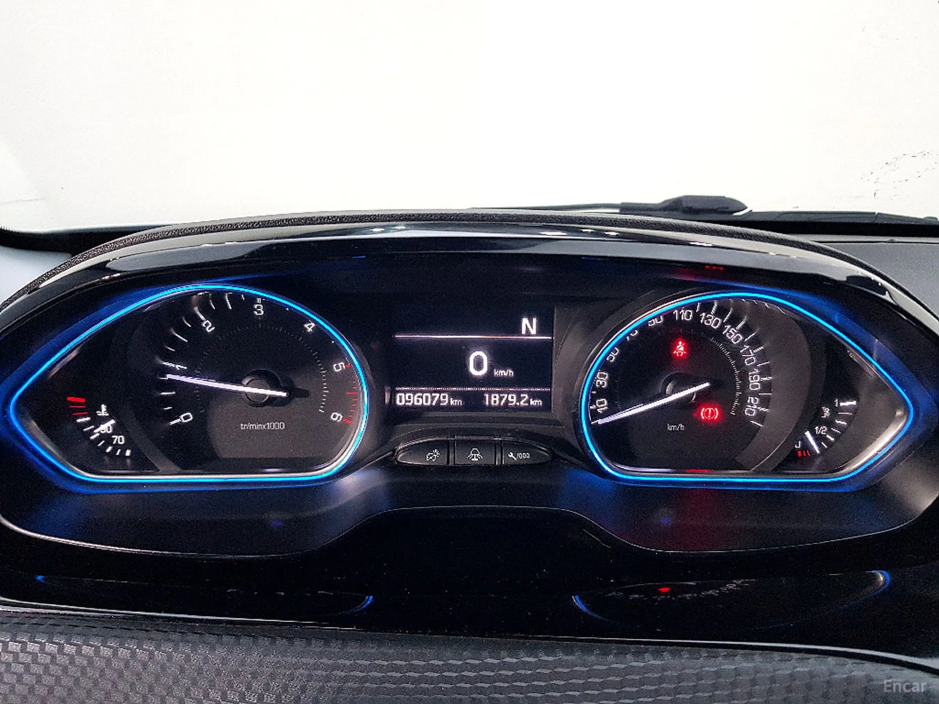 Peugeot 2008. превью 7
