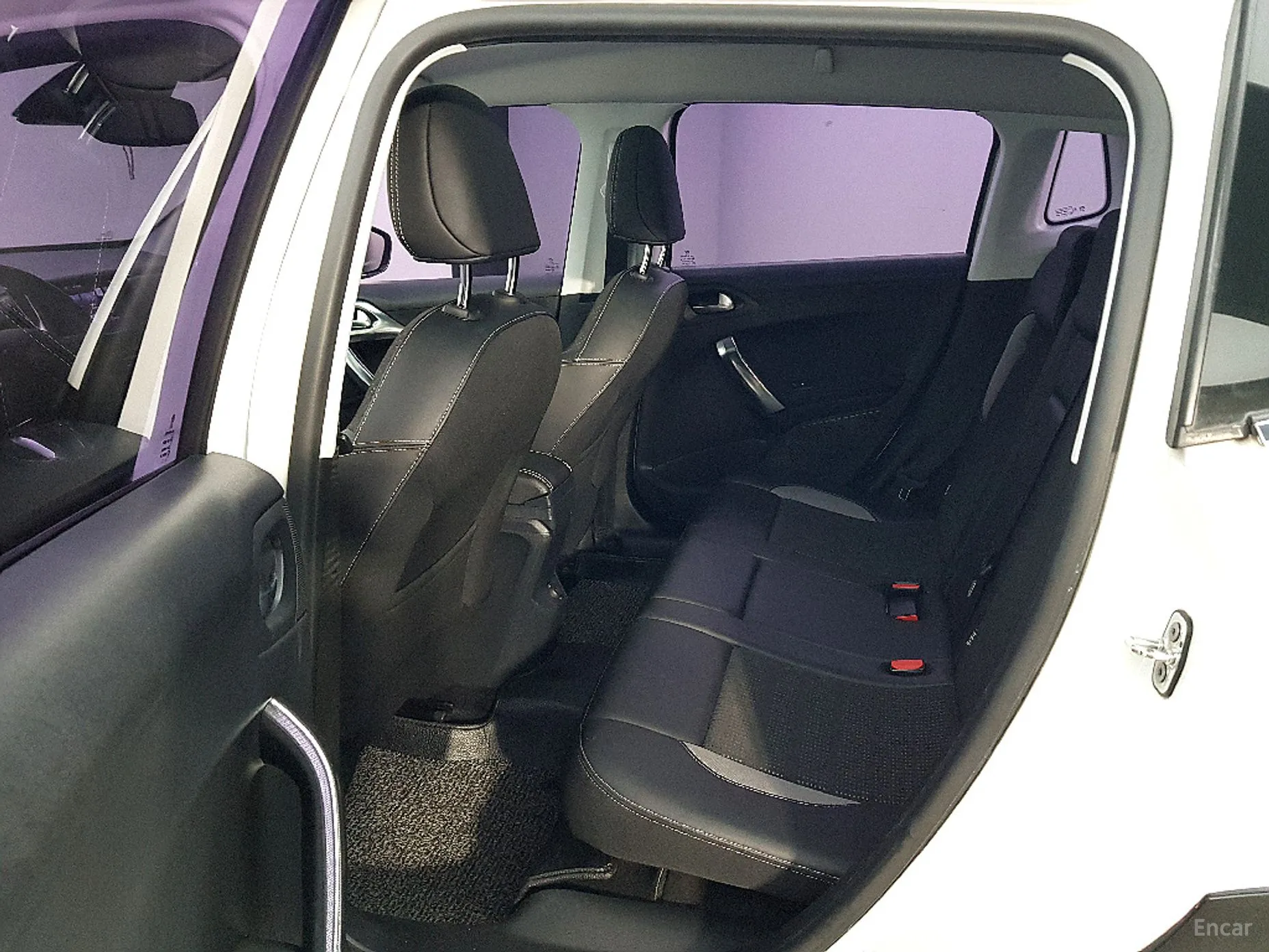 Peugeot 2008. превью 9