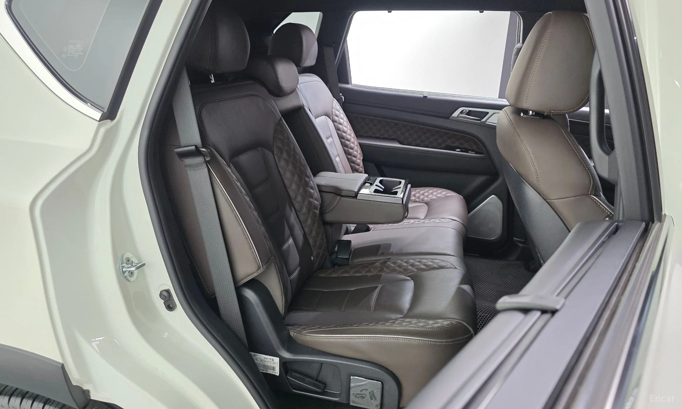 KG Mobility (SsangYong) Rexton превью 12