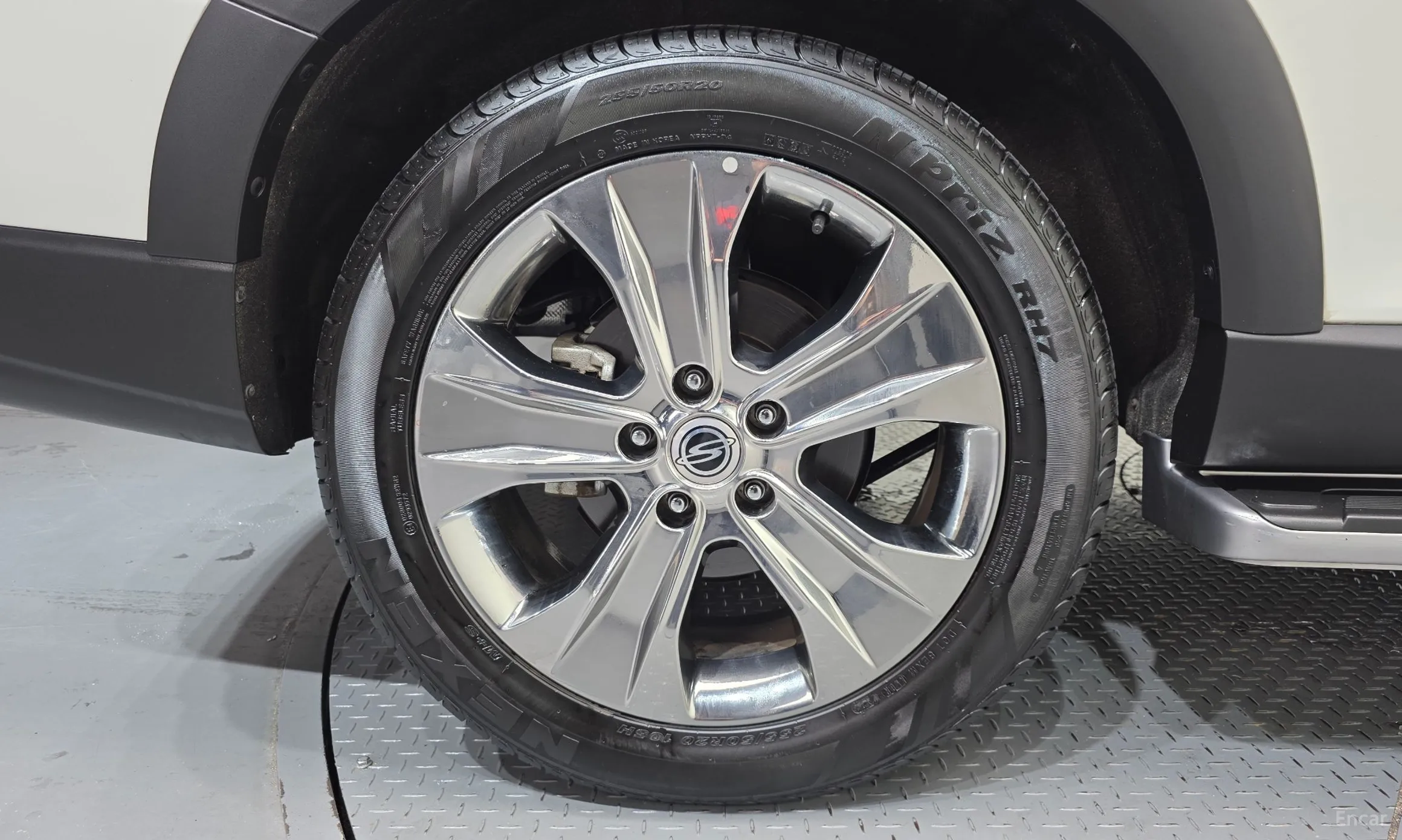 KG Mobility (SsangYong) Rexton превью 5