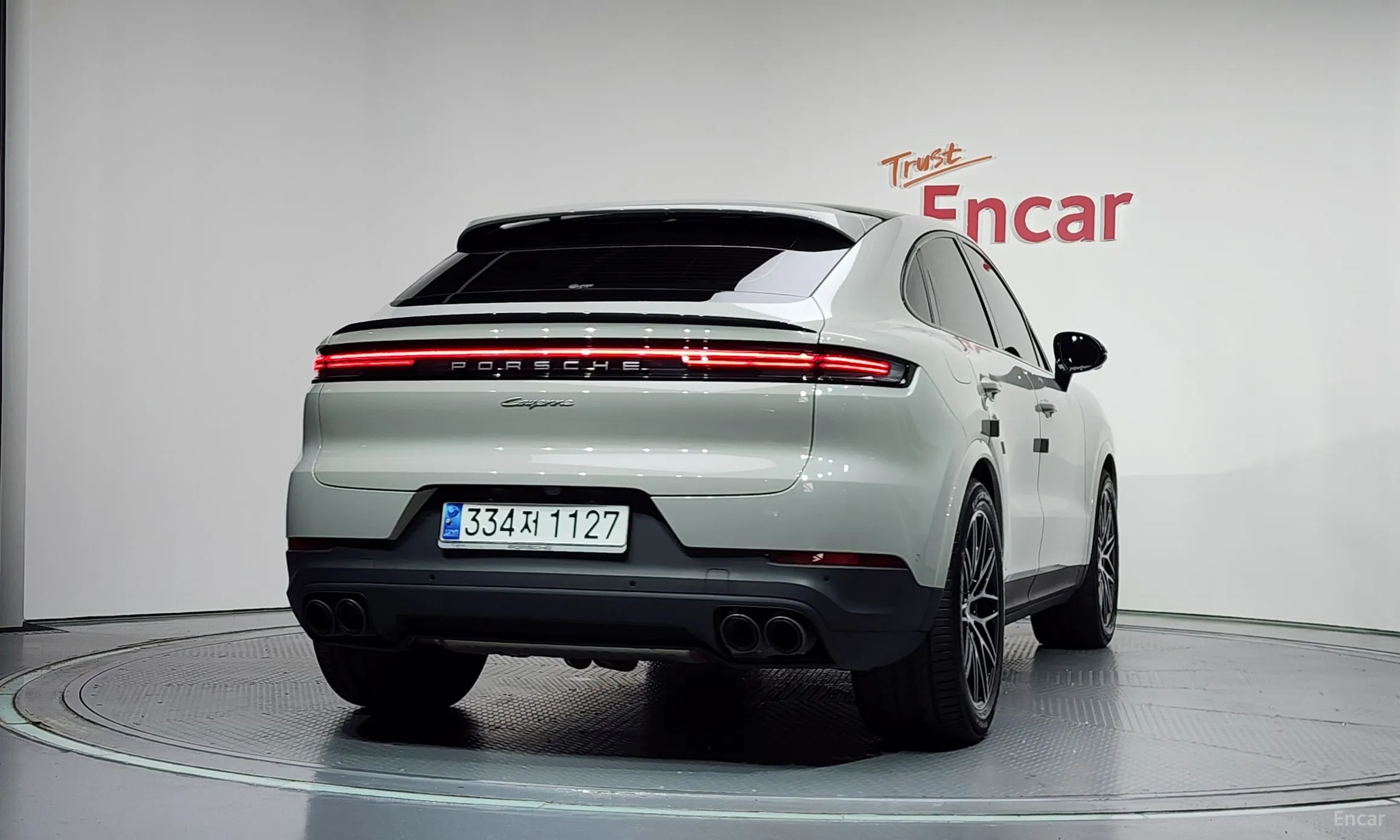 Porsche Cayenne (PO536) превью 4