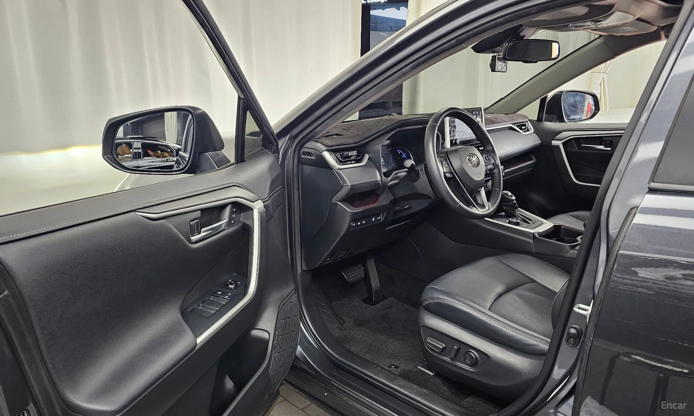 Toyota RAV4 5th Generation превью 10