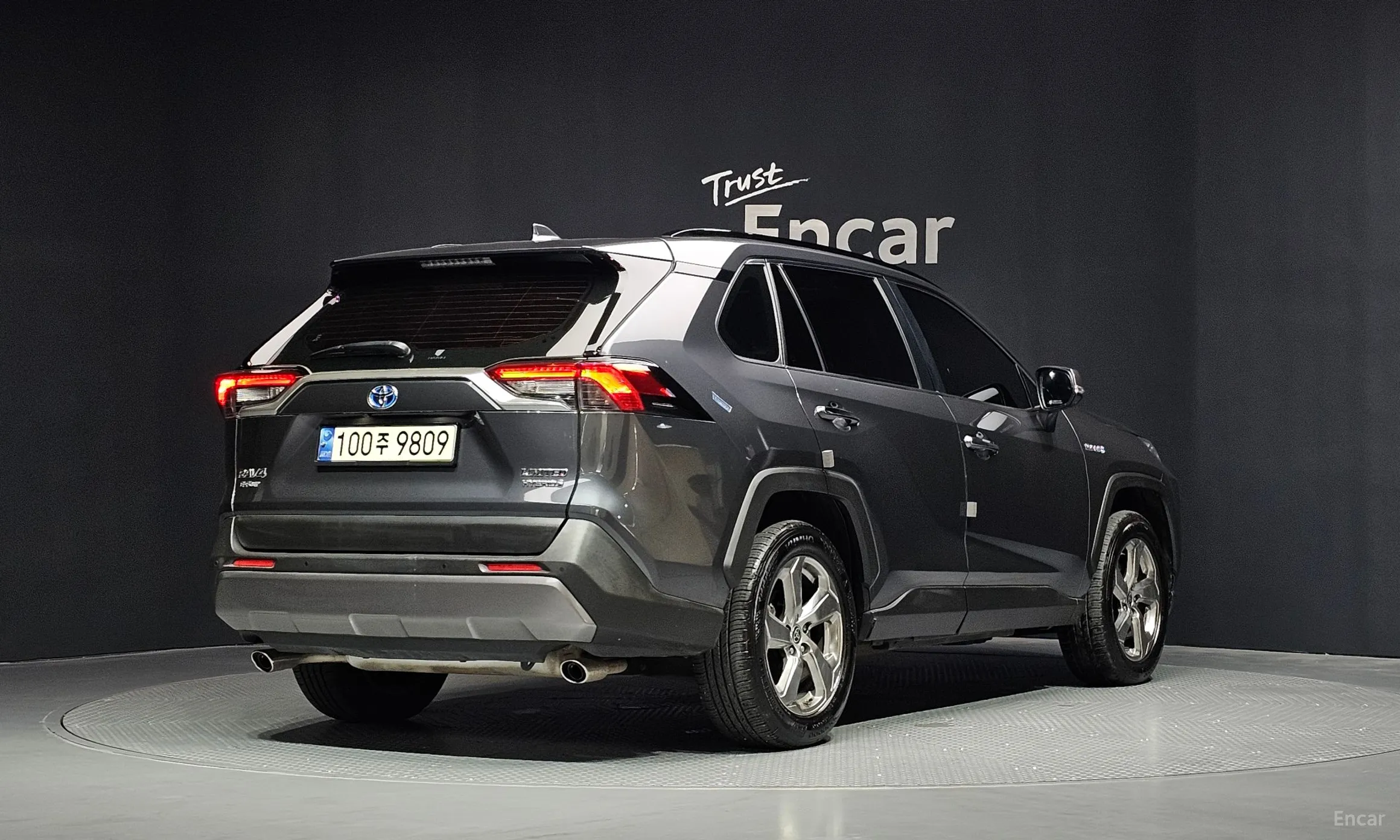 Toyota RAV4 5th Generation