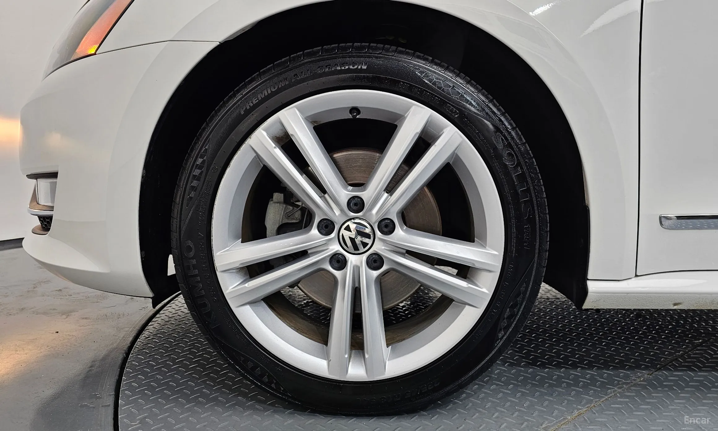 Volkswagen The New Passat превью 5