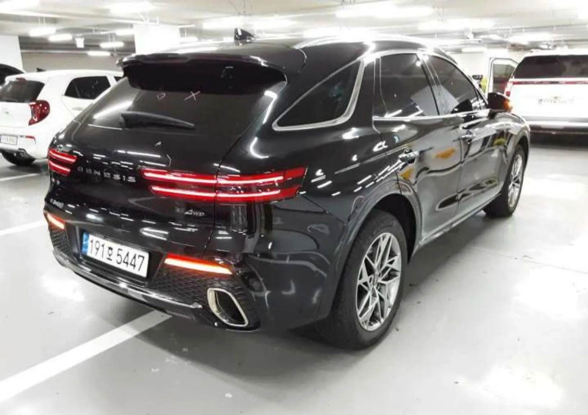Genesis GV70 превью 12